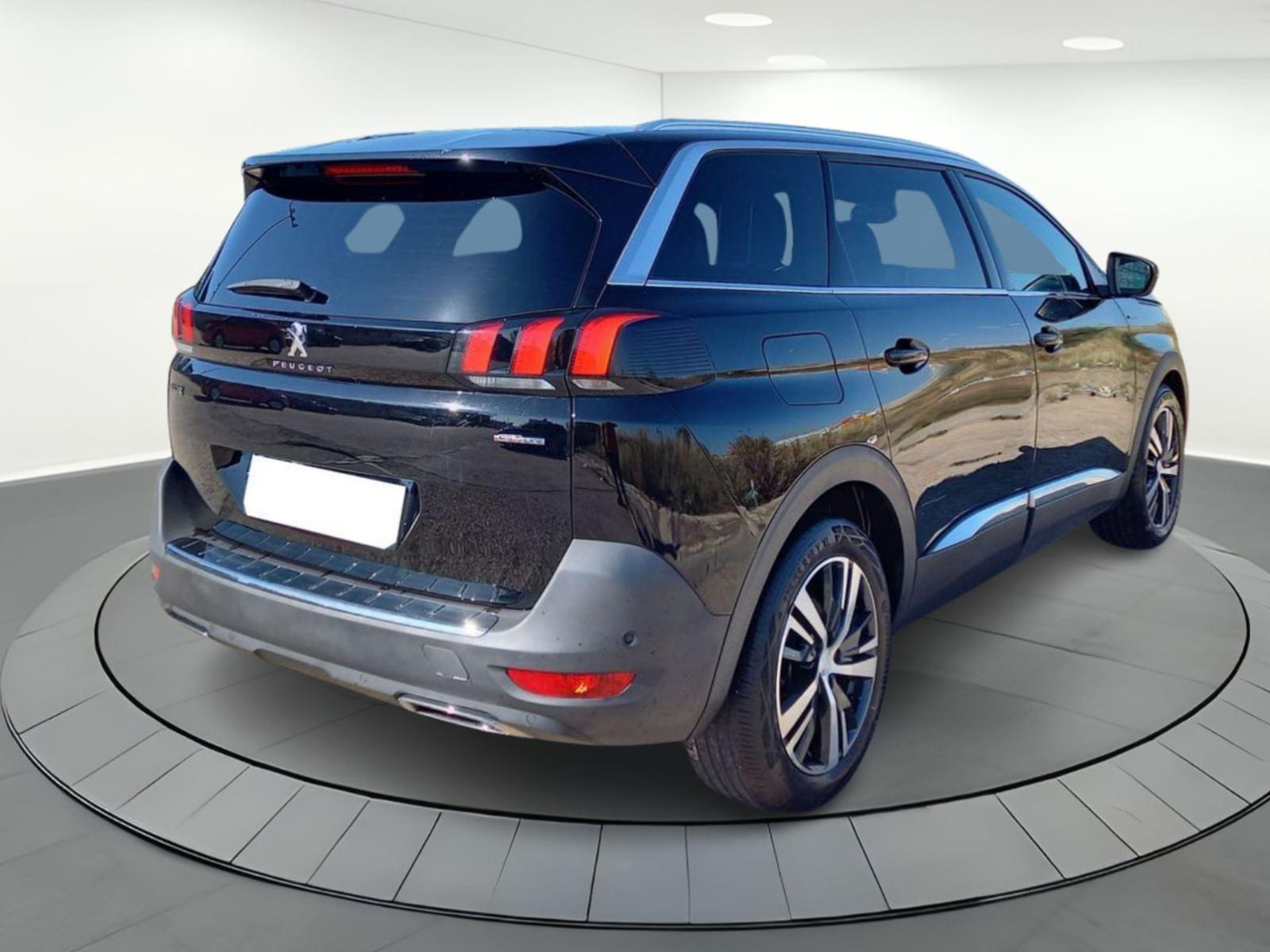 PEUGEOT 5008 GT LINE 1.5 HDI - 7 PLAZAS 3 