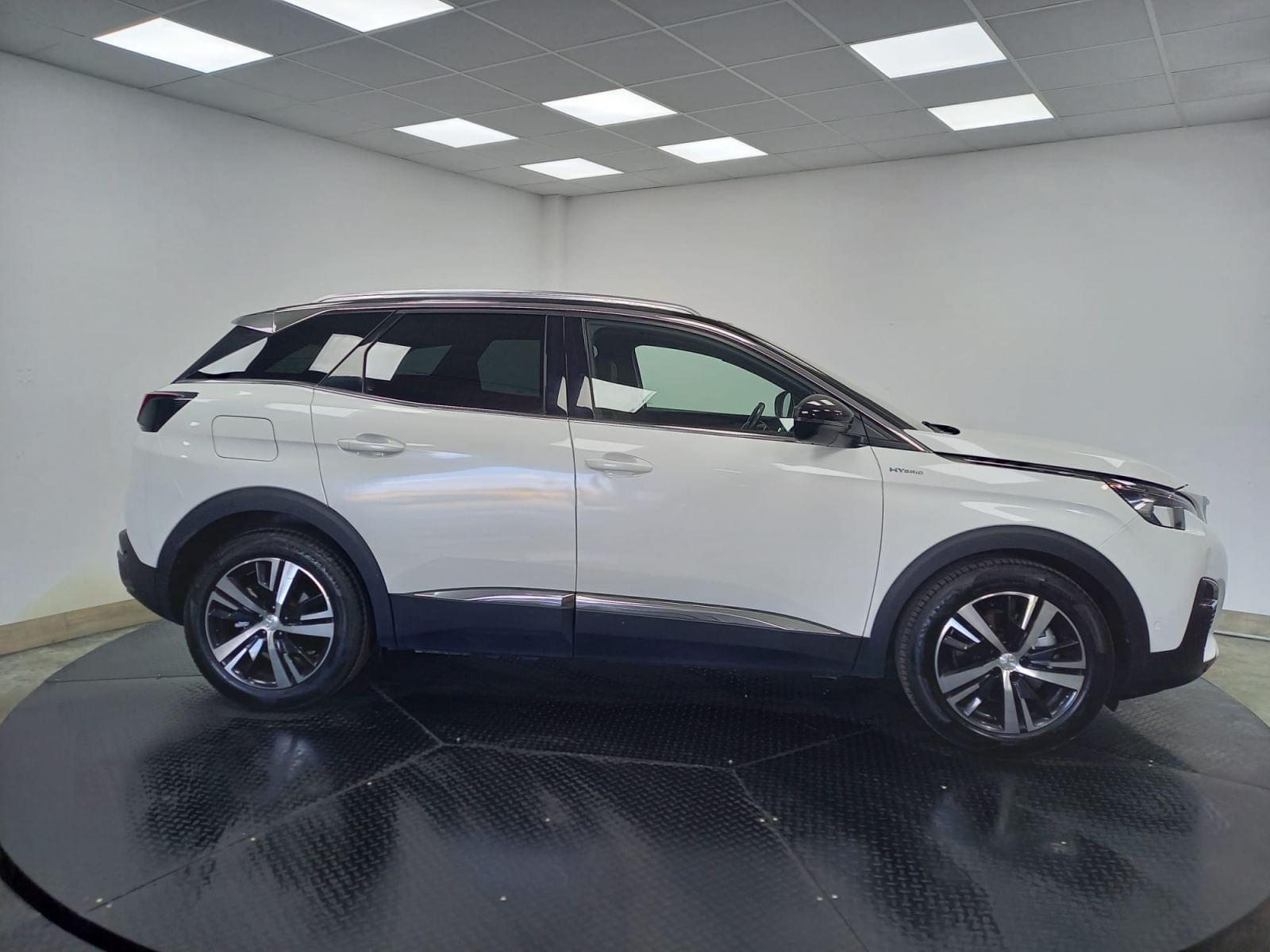 PEUGEOT 3008 HYBRID 225 E-EAT8 GT LINE 7