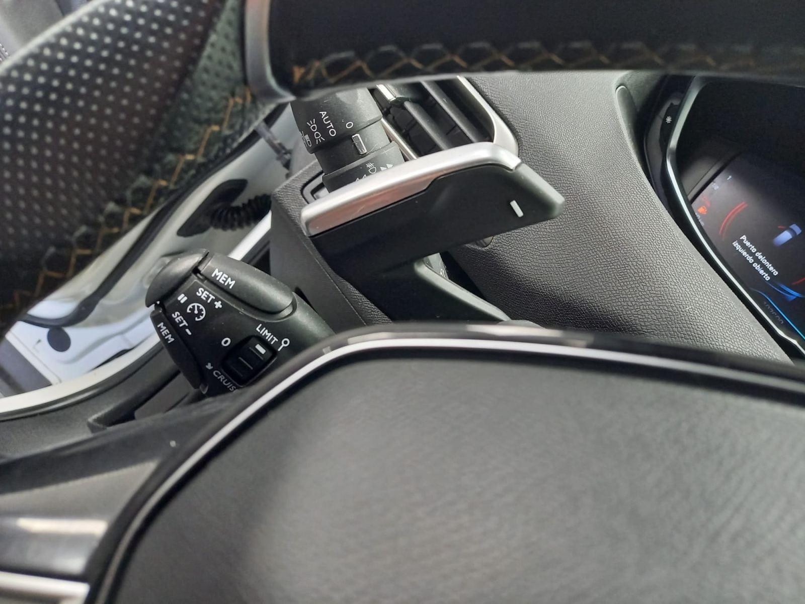 PEUGEOT 3008 HYBRID 225 E-EAT8 GT LINE 25