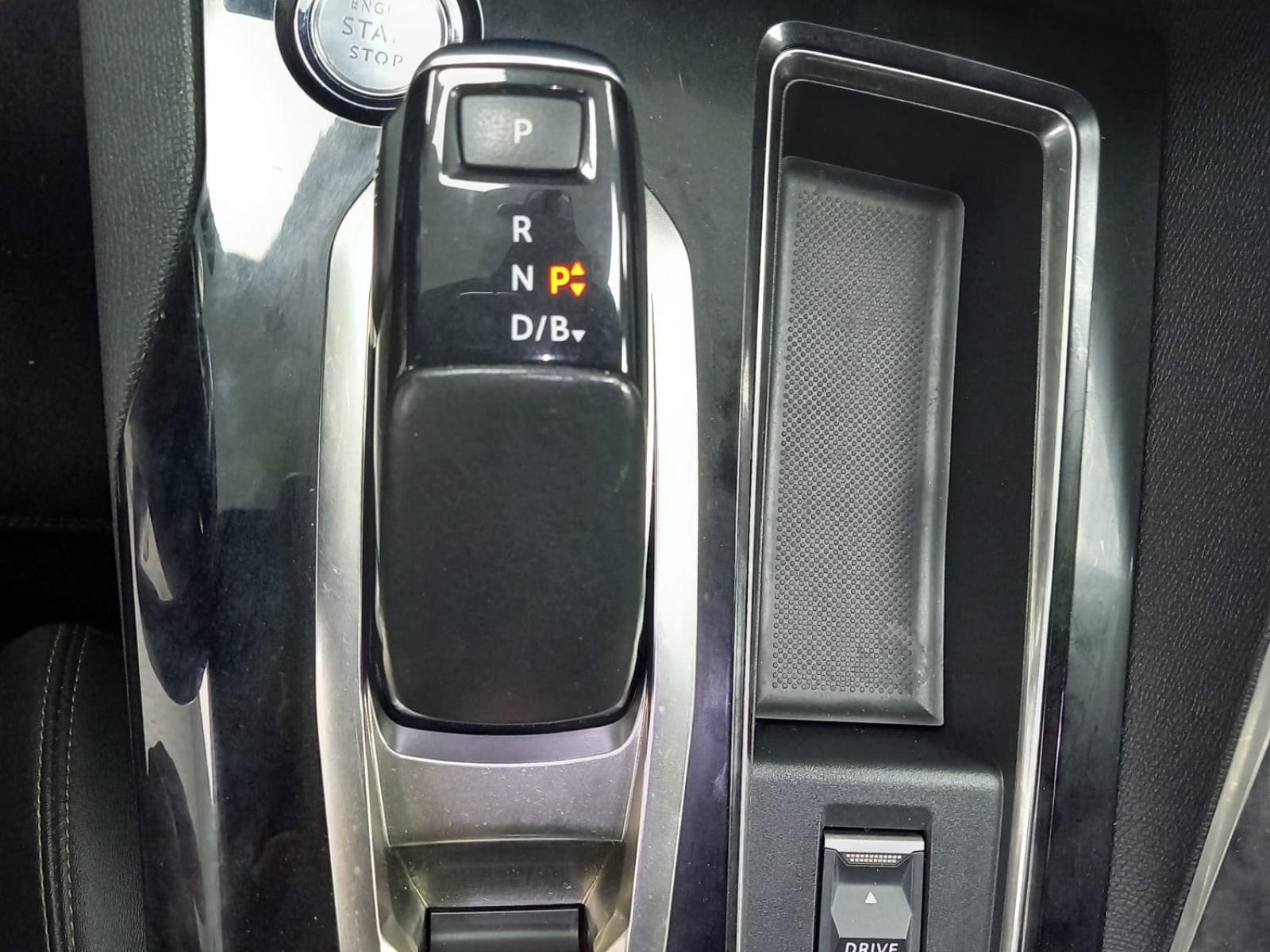 PEUGEOT 3008 HYBRID 225 E-EAT8 GT LINE 35