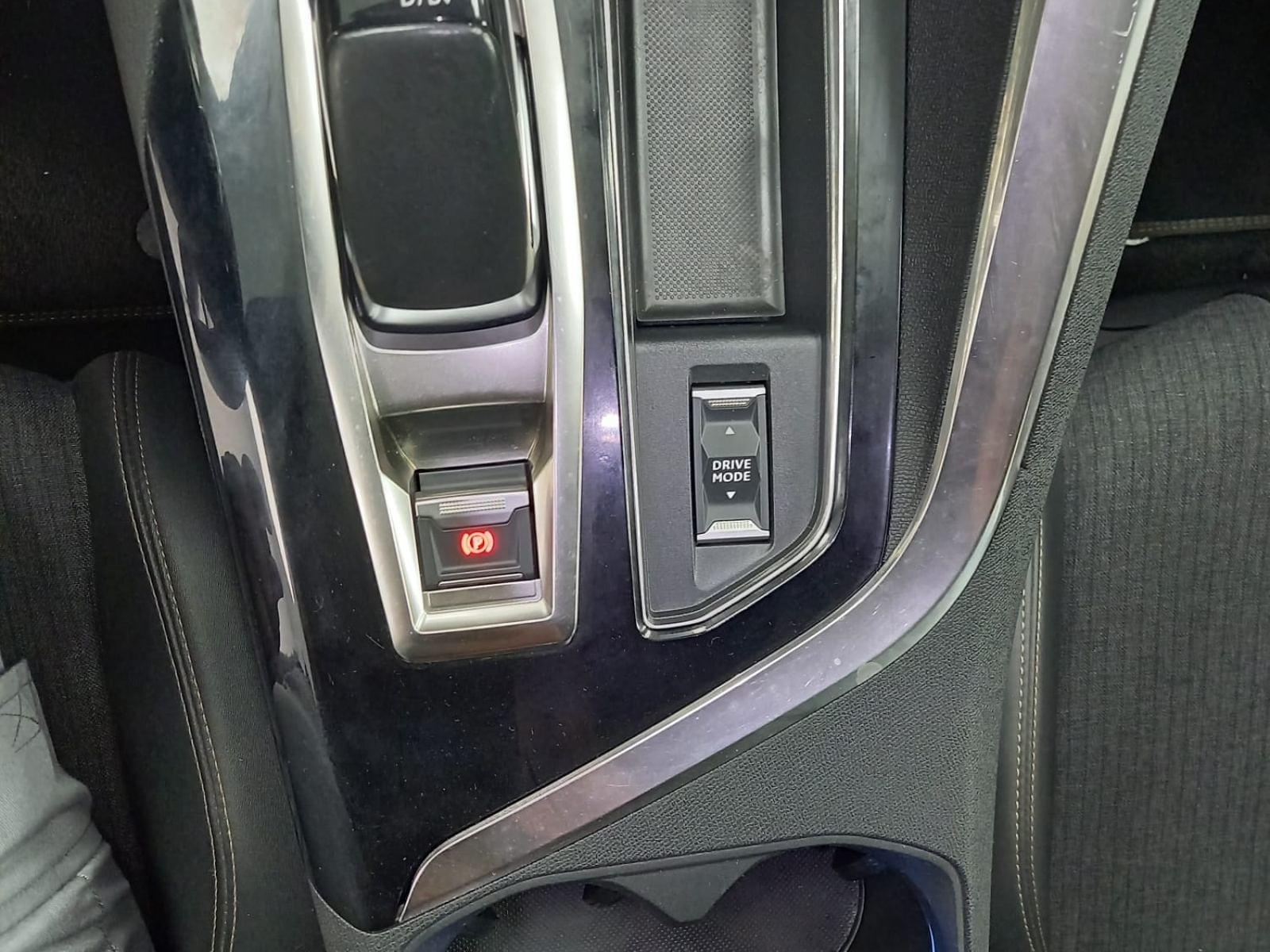 PEUGEOT 3008 HYBRID 225 E-EAT8 GT LINE 38