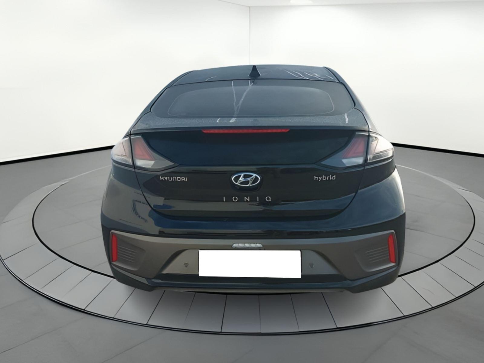 HYUNDAI IONIQ 1.6 GDI HEV Tecno DT 104kW 5P 3 