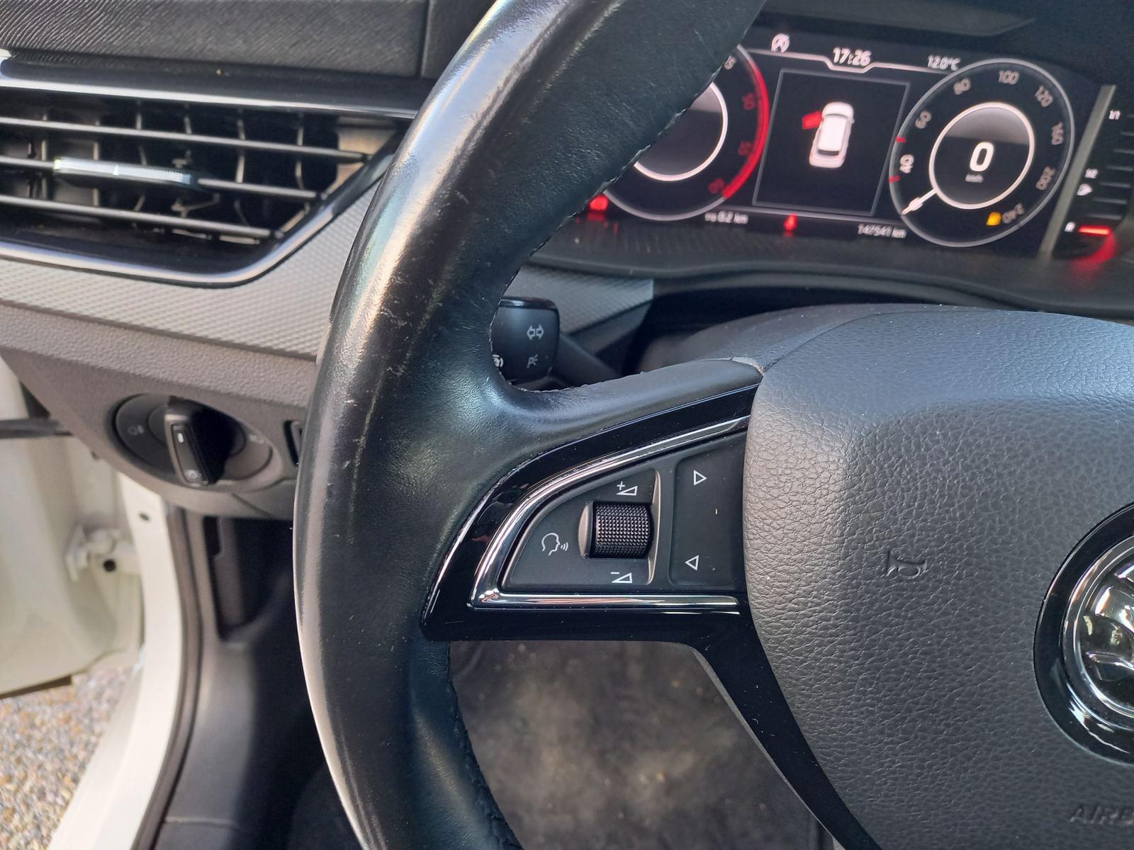 SKODA KAMIQ 1.6 TDI 85KW (115CV) AMBITION 13 