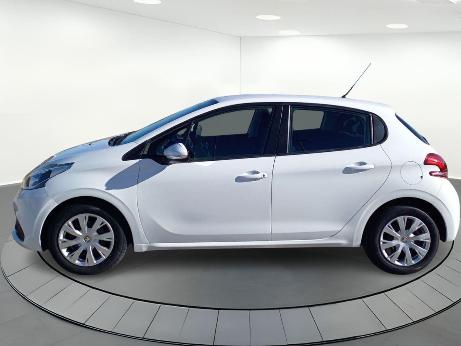 PEUGEOT 208 5P ACTIVE BLUE HDI 55 KW (75CV) 3 