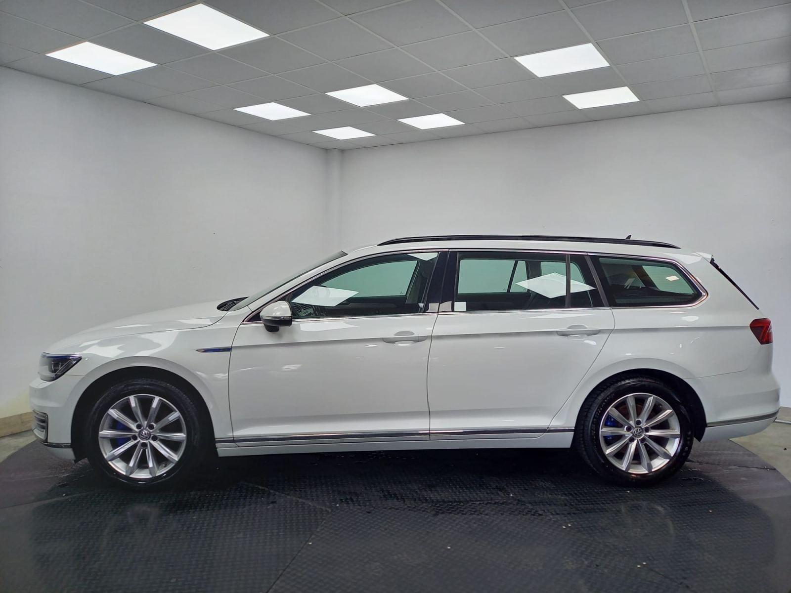 VOLKSWAGEN PASSAT VAR GTE 1.4 TSI BUSINESS PLUG-IN HYBRID 3