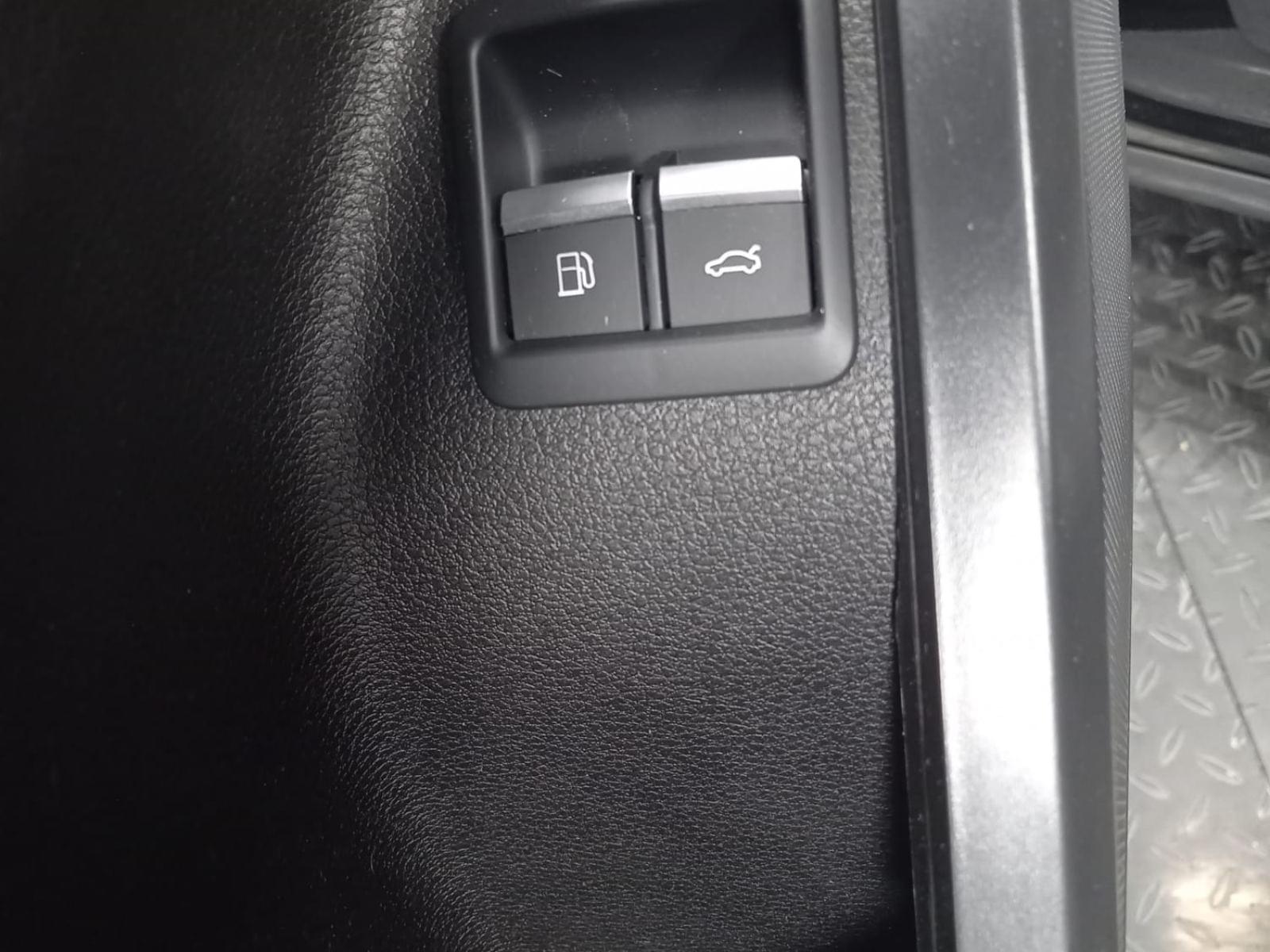 AUDI Q5 50 TFSI E PHEVQ SPORT S TRONI 19 
