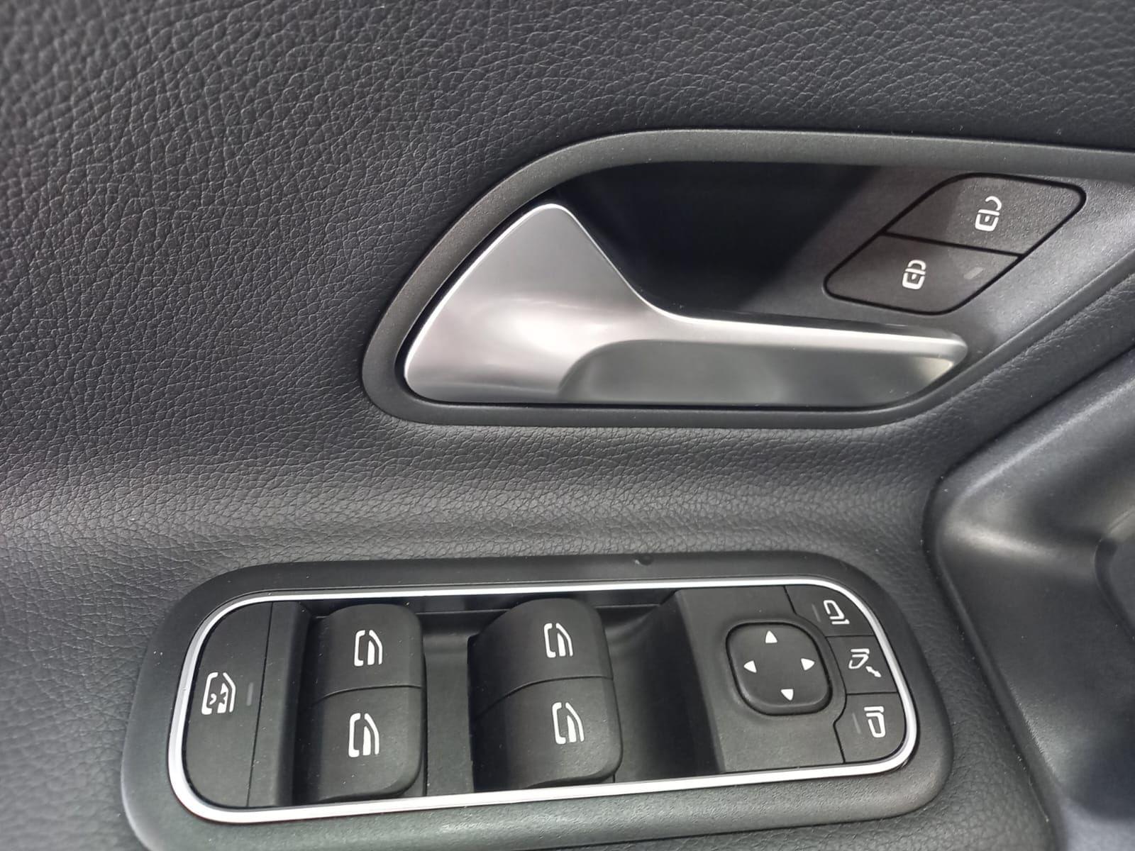 MERCEDES CLASE A 180 D BUSINESS SOLUTION AUT 16 