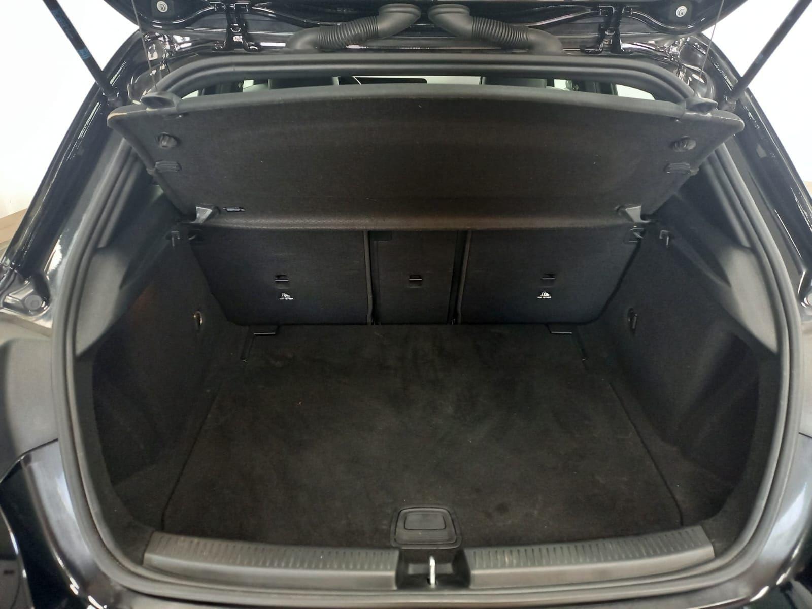MERCEDES CLASE A 180 D BUSINESS SOLUTION AUT 21 