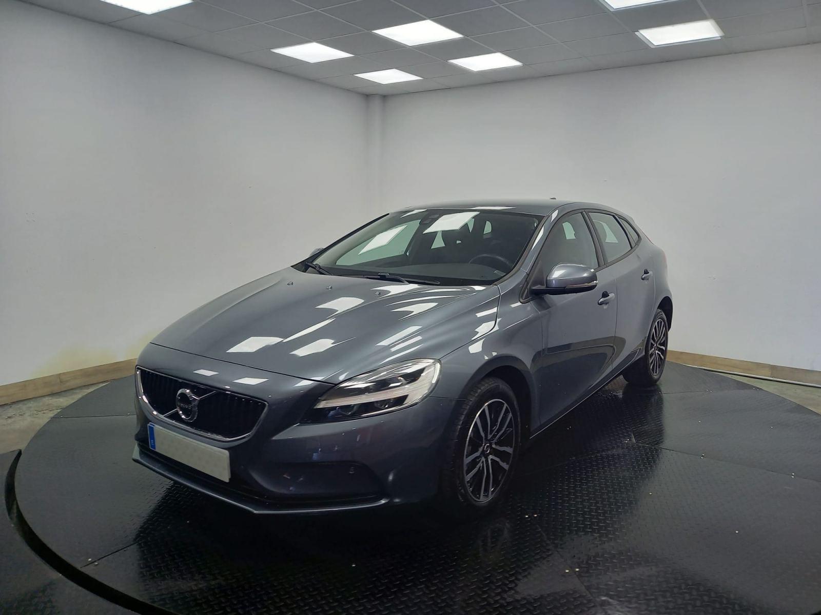 imagen de VOLVO V40 2.0 D2 MOMENTUM GEARTRONIC AUT - REF: 05087