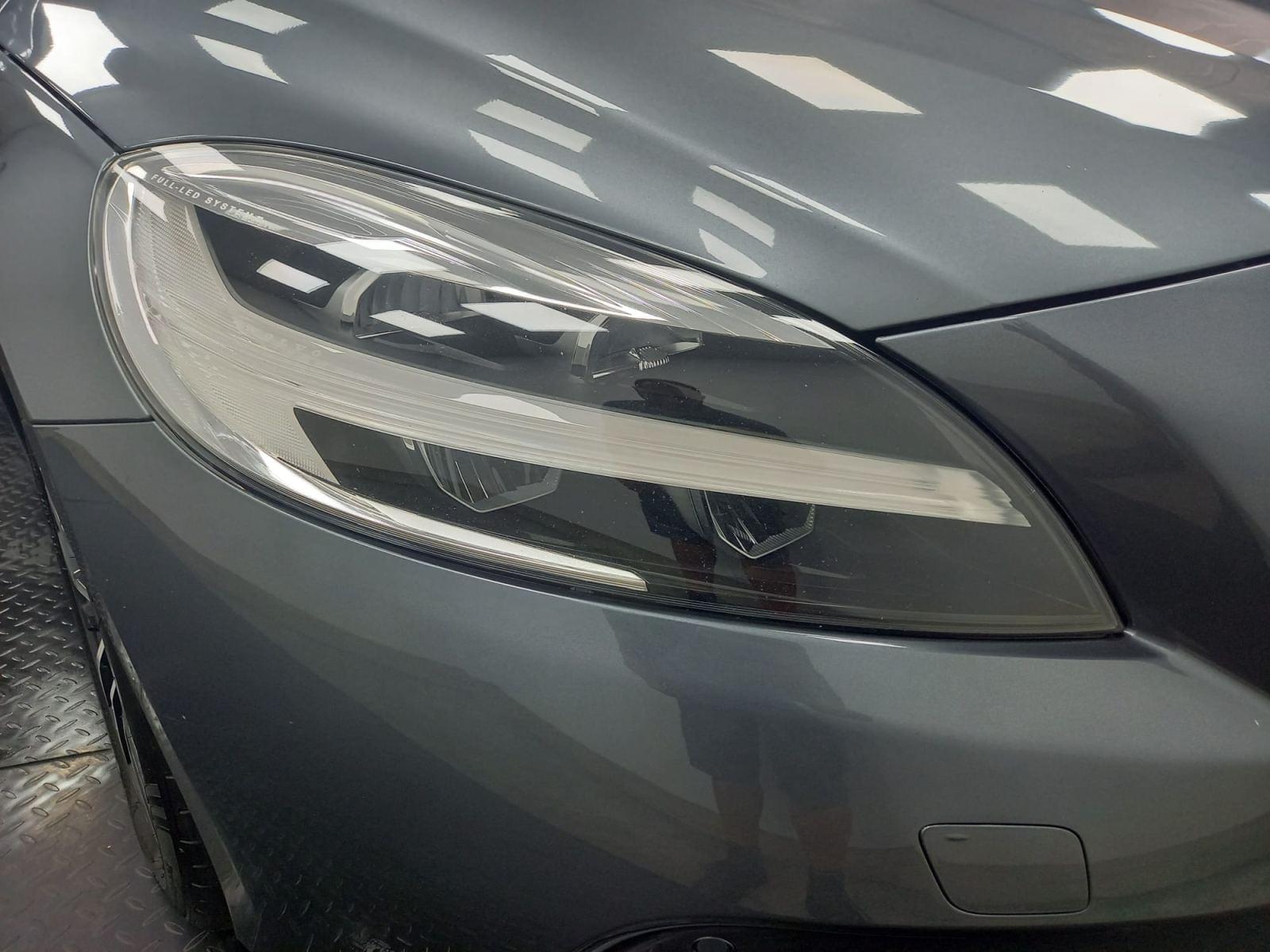 VOLVO V40 2.0 D2 MOMENTUM GEARTRONIC AUT 8 