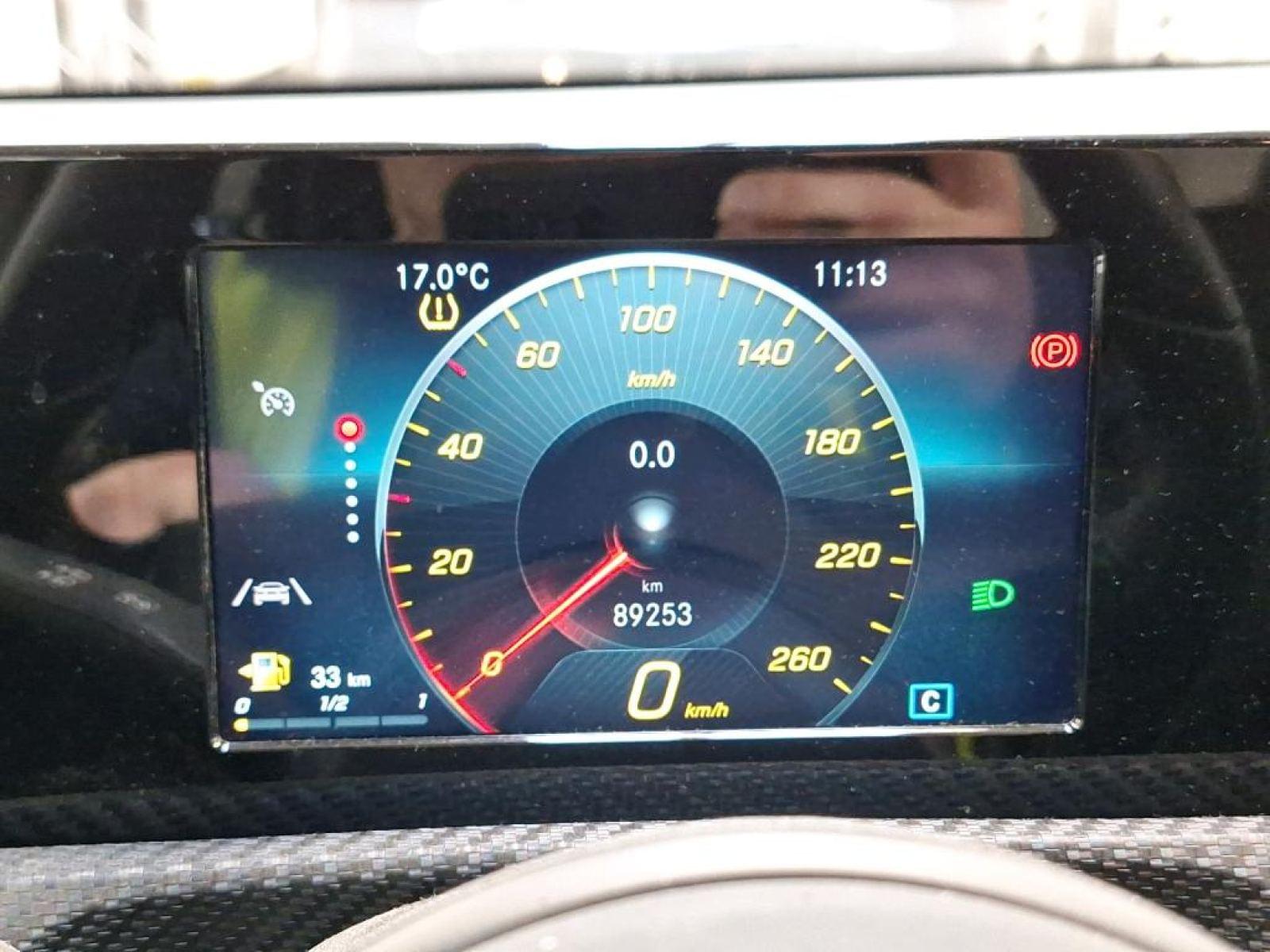 MERCEDES CLASE A SEDAN A180 4 