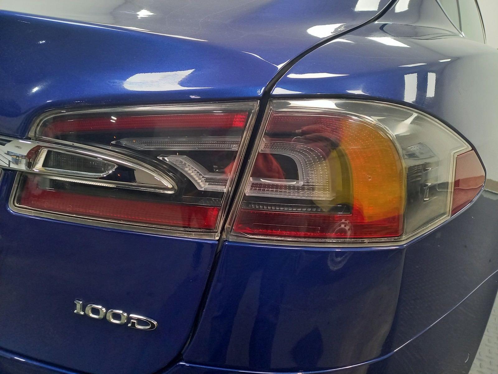 TESLA MODEL S 100D 4WD berlina con portón 345KW 5P 28 