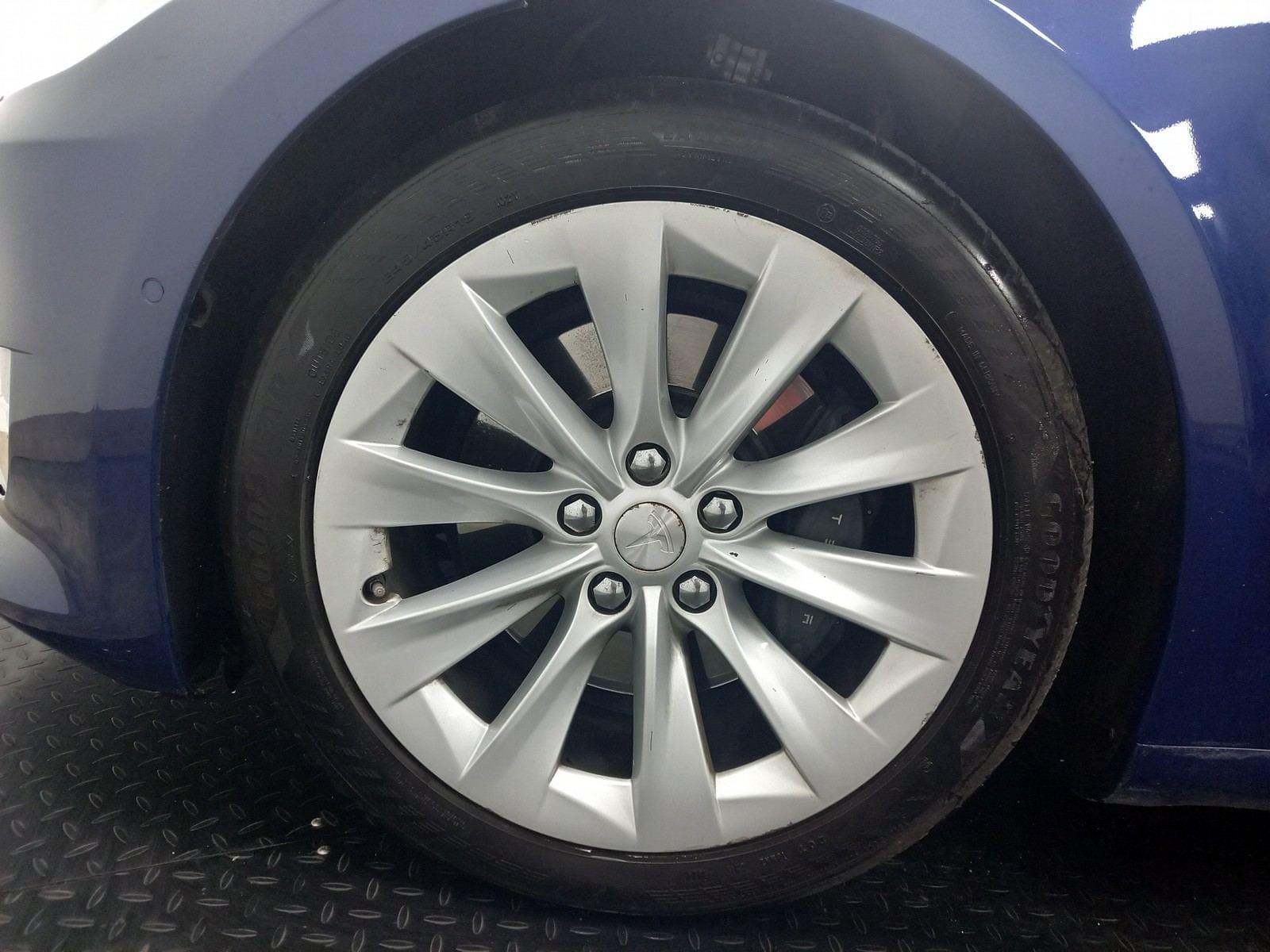 TESLA MODEL S 100D 4WD berlina con portón 345KW 5P 30 