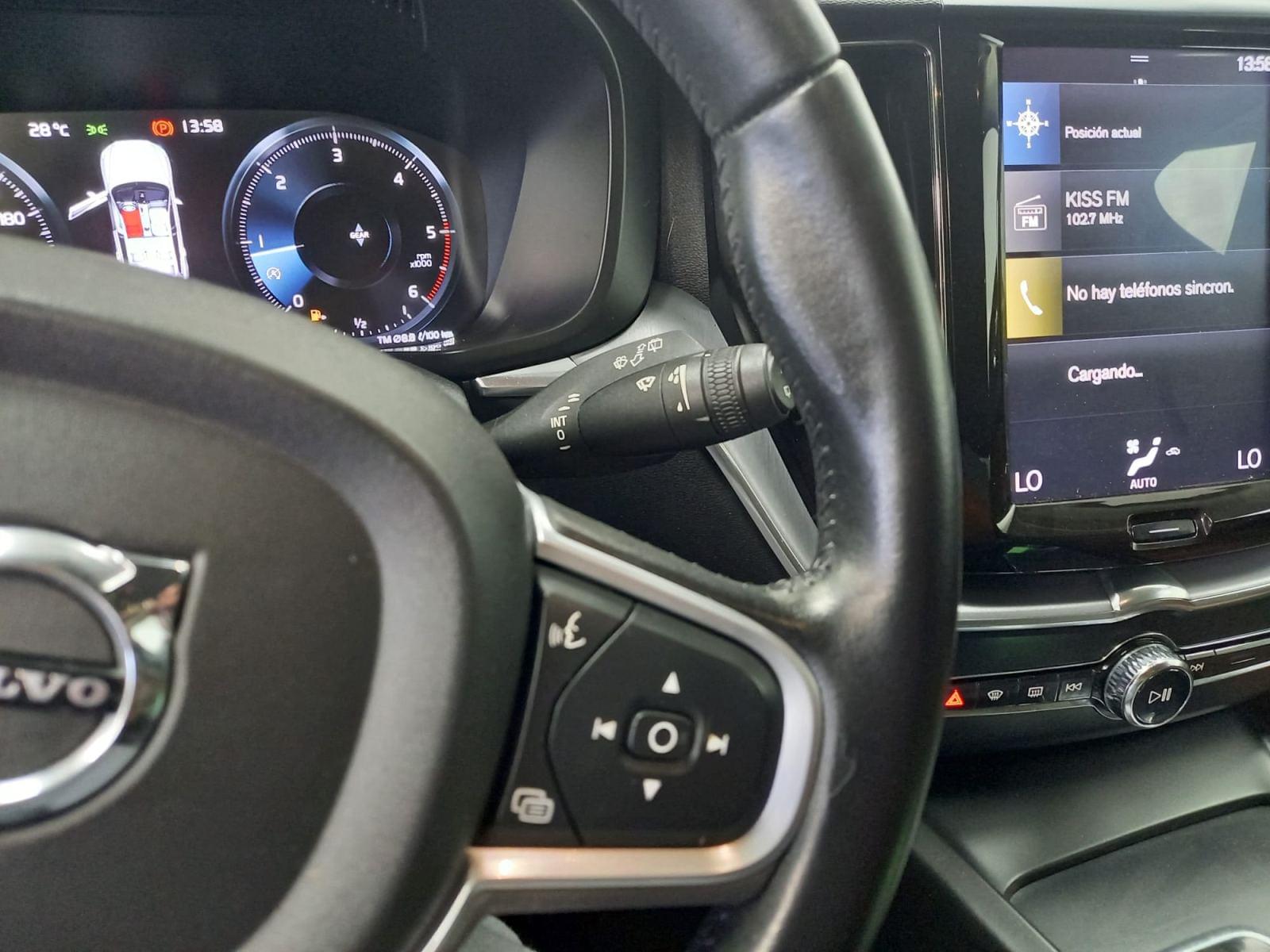 VOLVO XC60 2.0 D3 MOMENTUM PRO ADBLUE 16 