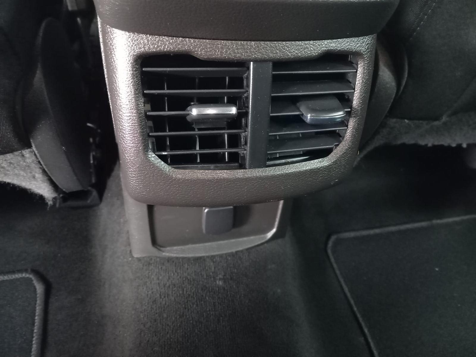 FORD MONDEO 2.0 TDCi 110kW PowerShift Trend 12