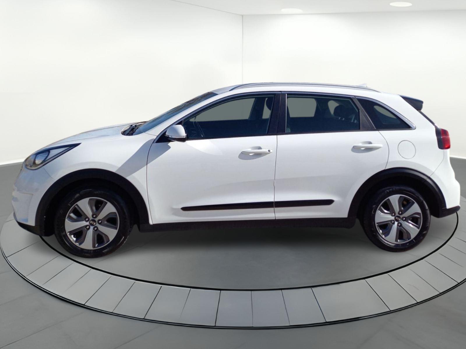 KIA NIRO 1.6 Gdi Hibrido 104kw (141cv)Drive hev 3 