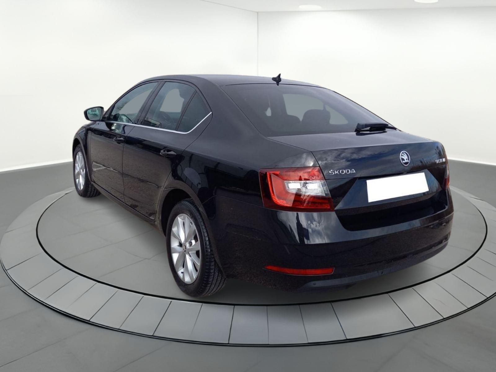 SKODA OCTAVIA 1.0 TSI AMBITION DSG (EU6.2) A 6 