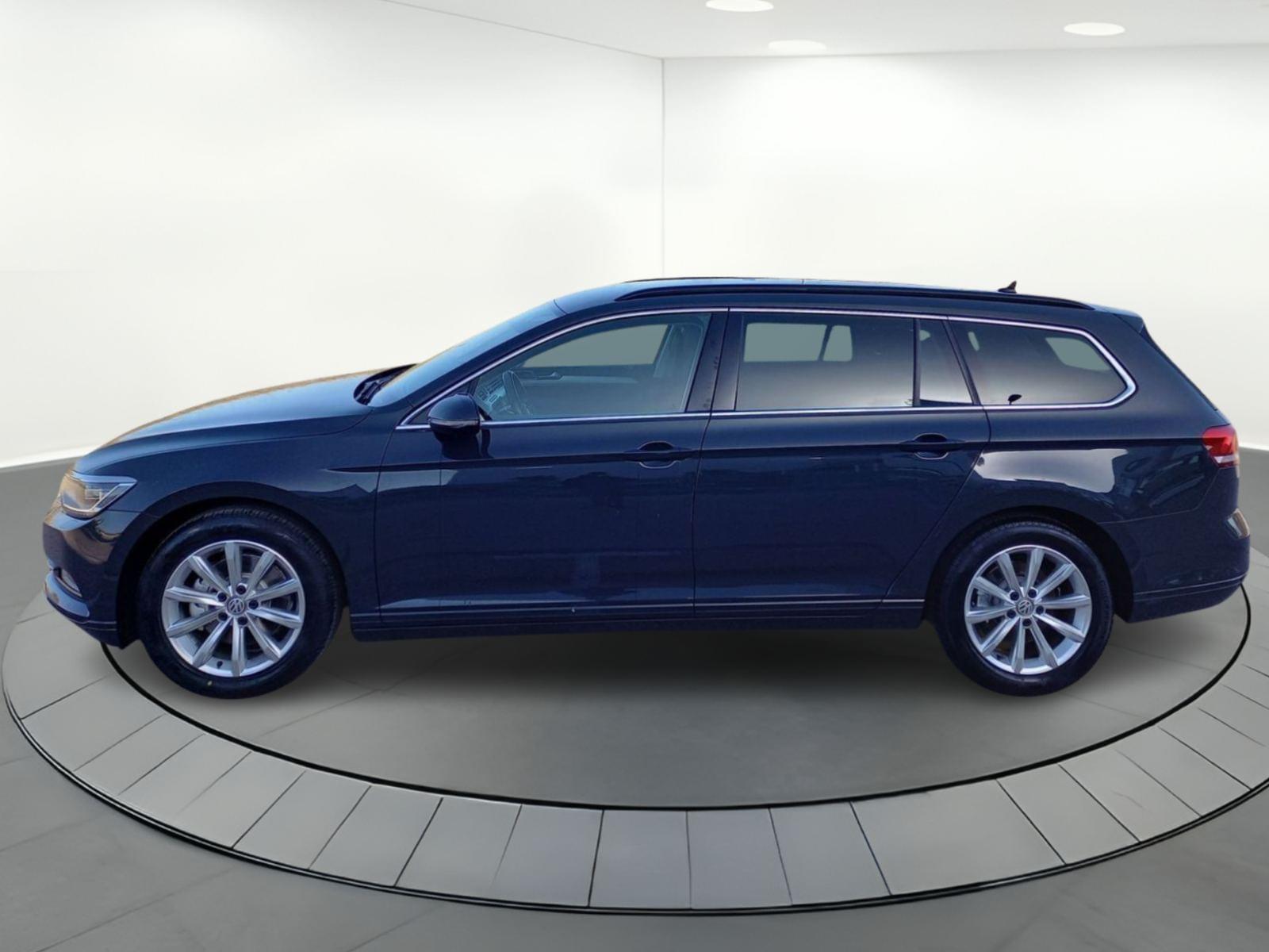 VOLKSWAGEN PASSAT Advance 2.0 Tdi 110 kw (150cv) Variant 3 