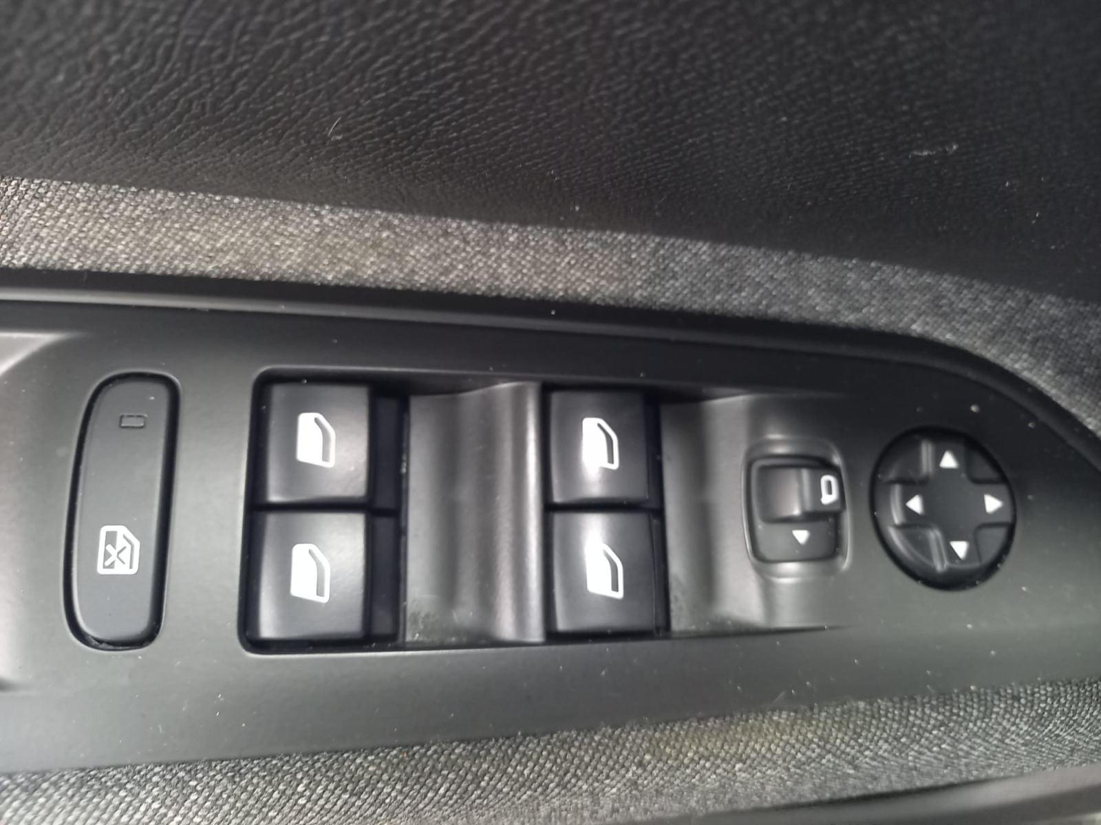 PEUGEOT 5008 1.5 BLUEHDI ACTIVE - 5 ASIENTOS 13 