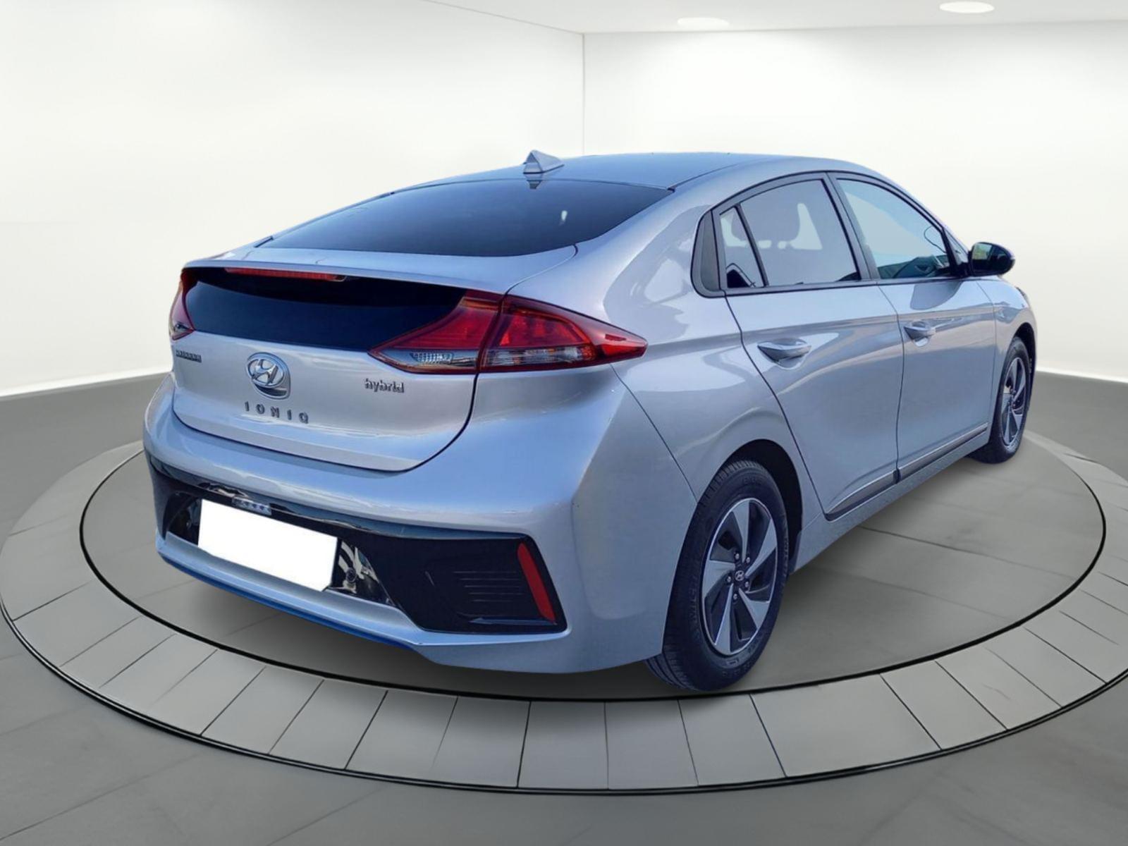 HYUNDAI IONIQ 1.6 GDI HEV Klass Nav DCT c/trailer pack 4 