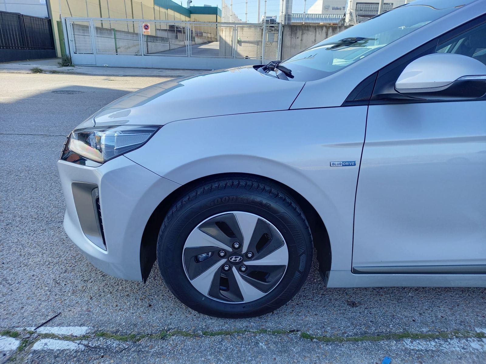 HYUNDAI IONIQ 1.6 GDI HEV Klass Nav DCT c/trailer pack 10 