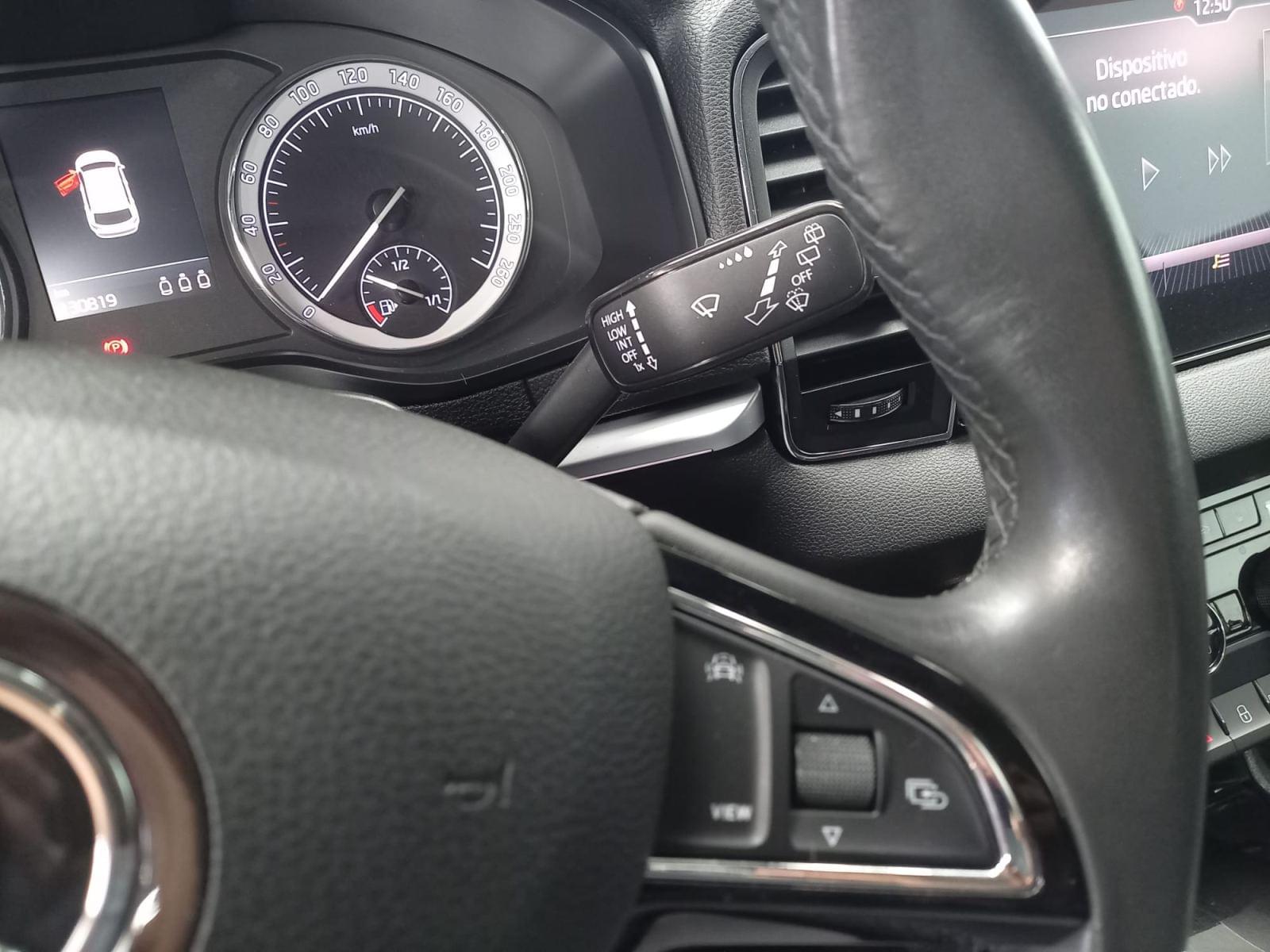 SKODA KAROQ 1.6 CR TDI SCRAMBITION 14