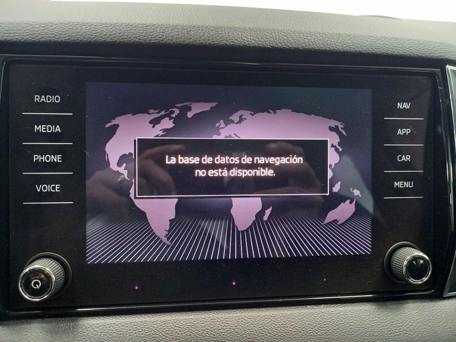 SKODA KAROQ 1.6 CR TDI SCRAMBITION 15