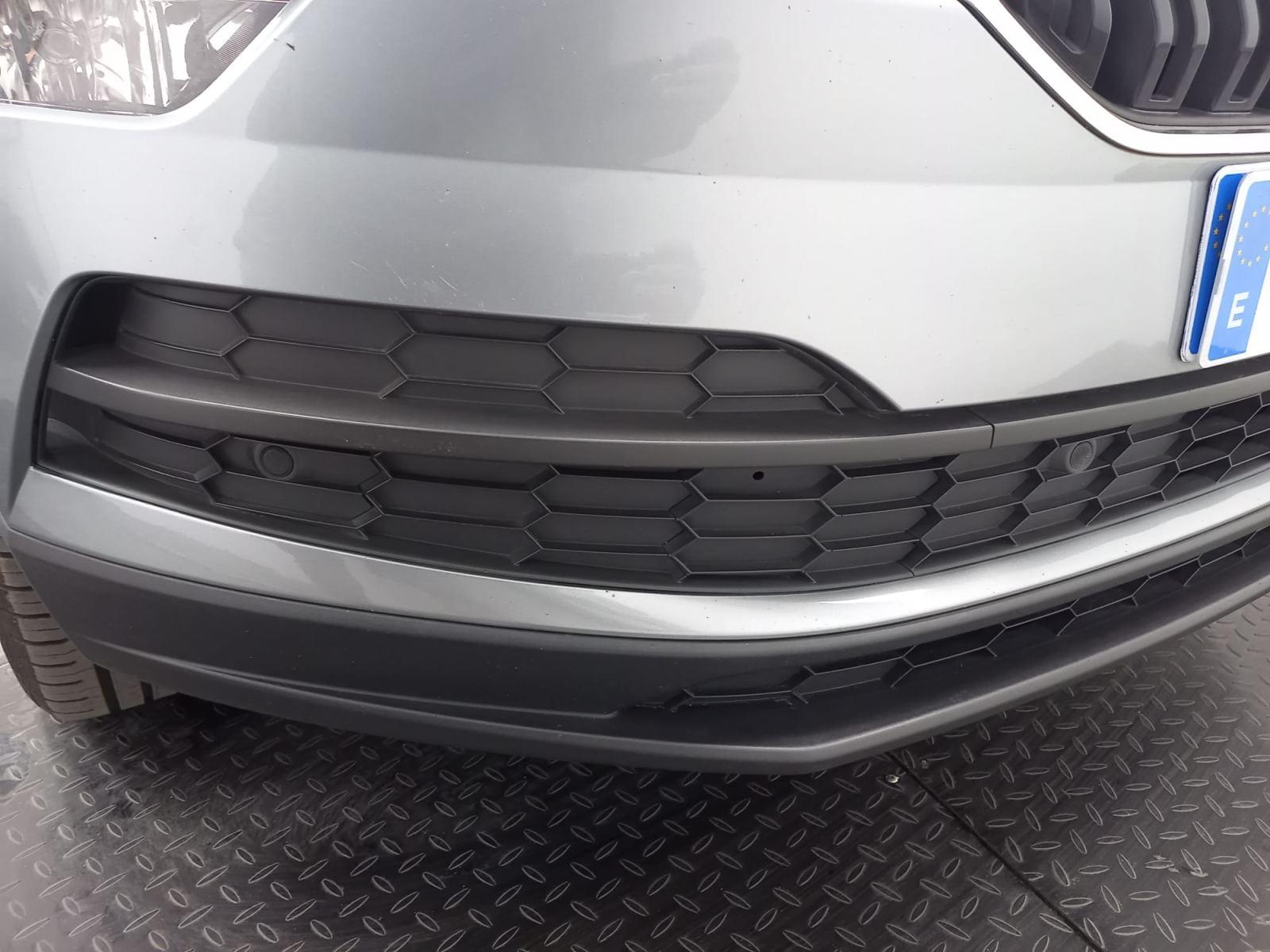 SKODA KAROQ 1.6 CR TDI SCRAMBITION 24