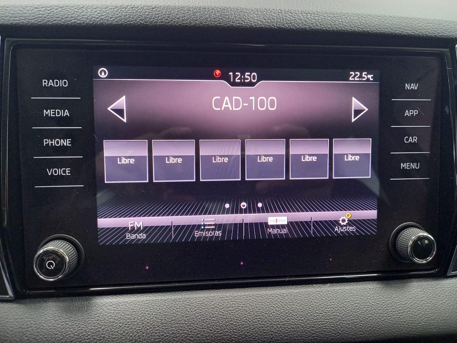 SKODA KAROQ 1.6 CR TDI SCRAMBITION 28