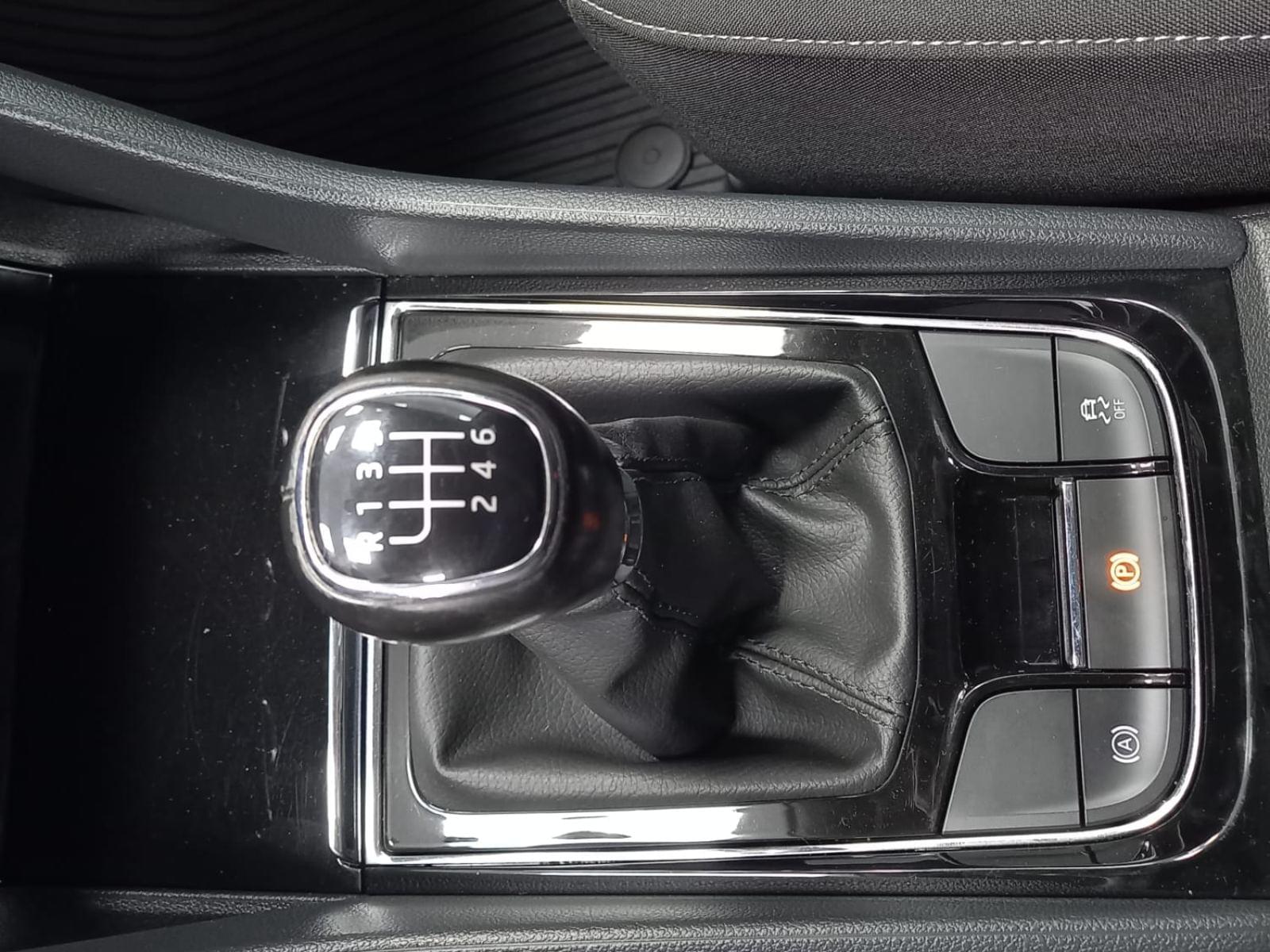 SKODA KAROQ 1.6 CR TDI SCRAMBITION 34