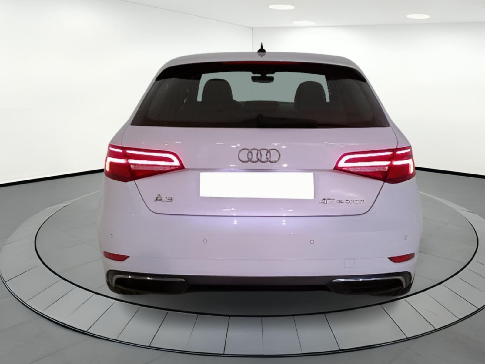 AUDI A3 1.4 40 E-TRON S TRONIC S LINE SPORTBA 4 