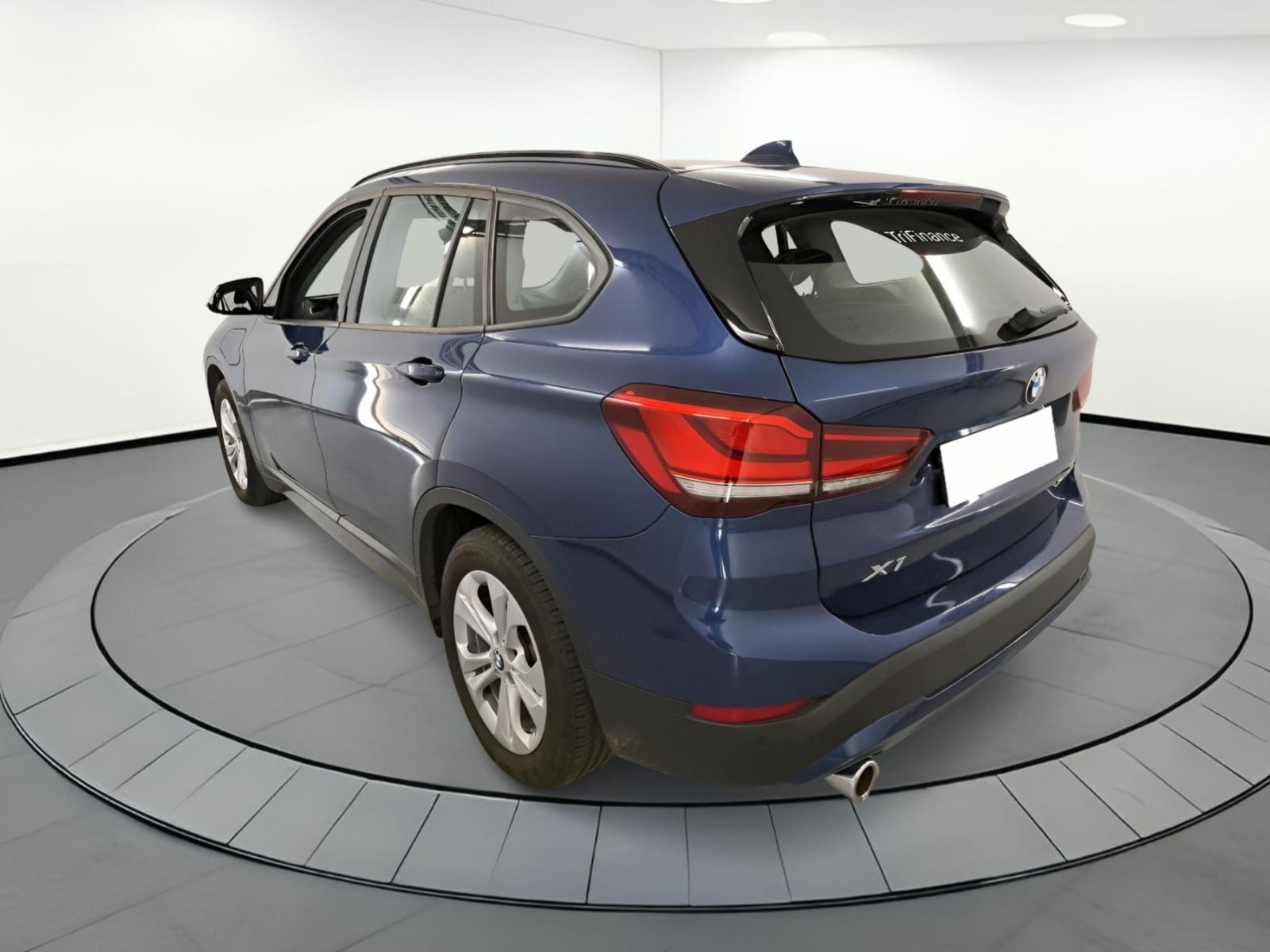 BMW X1 1.5 XDRIVE25E Mirror Driving Assistant 3 