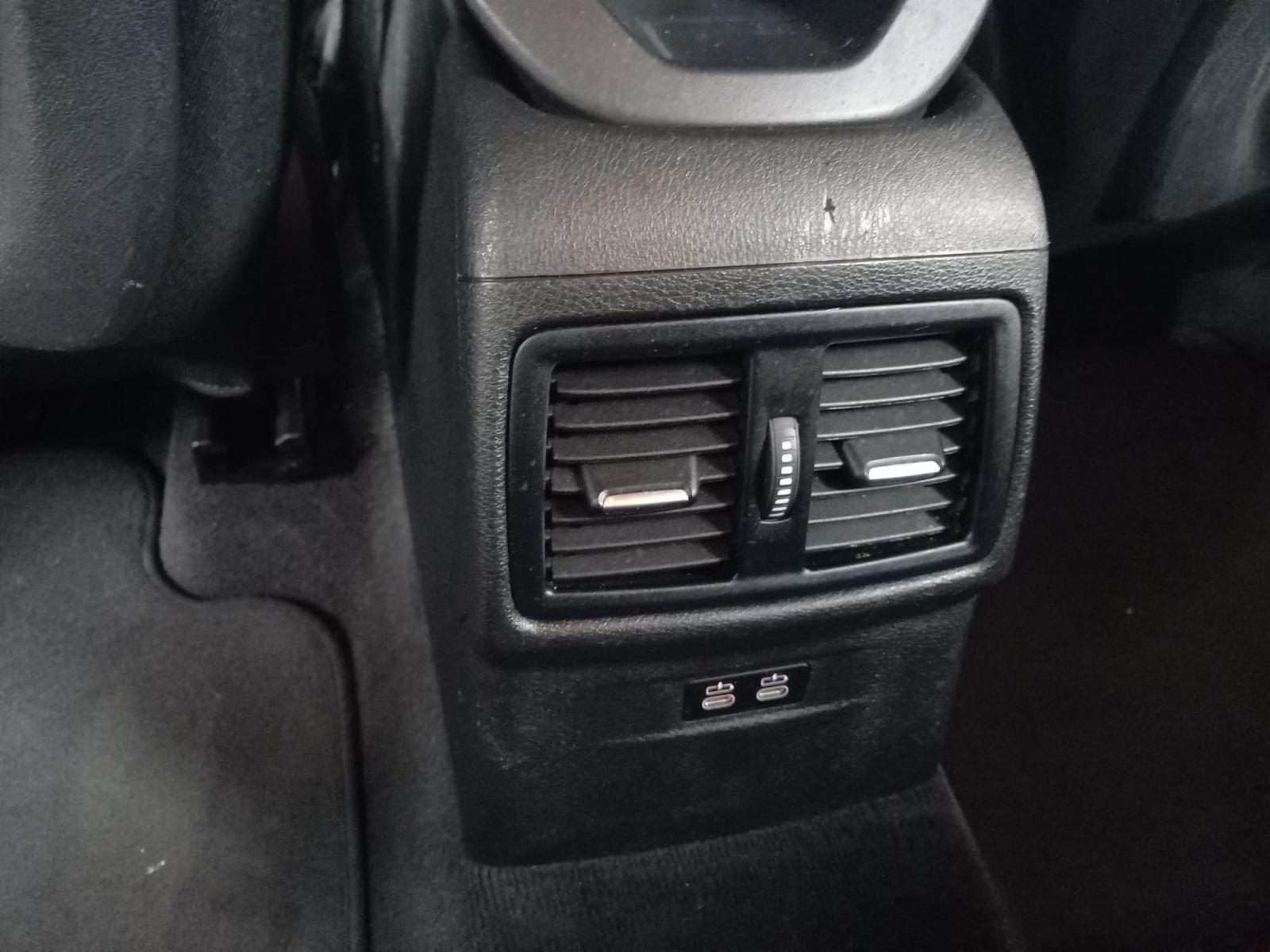 BMW X1 1.5 XDRIVE25E Mirror Driving Assistant 15