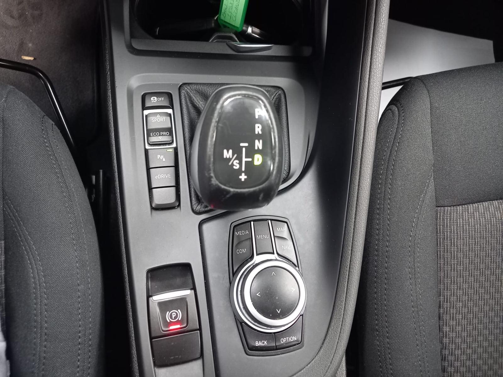 BMW X1 1.5 XDRIVE25E Mirror Driving Assistant 22