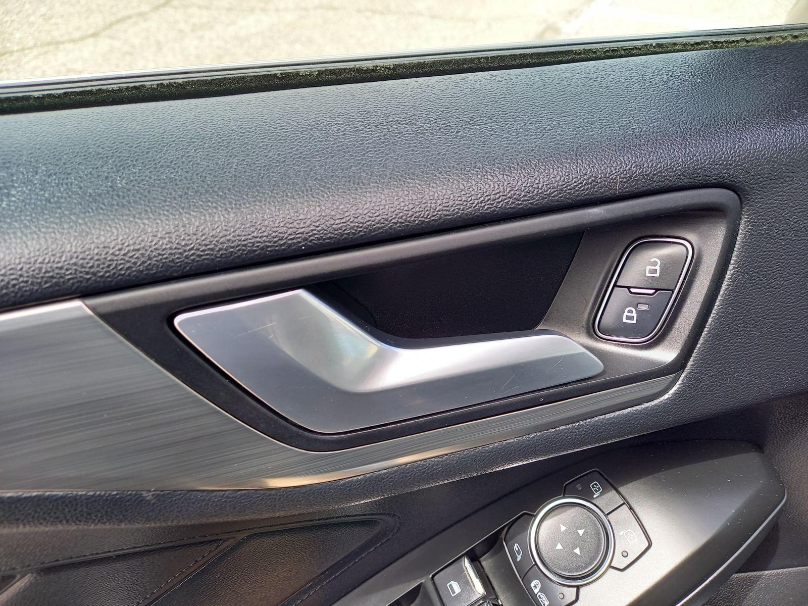 FORD FOCUS CLIPPER 1.5TDCI ECOBLUE TITANIUM BUSINES 8 