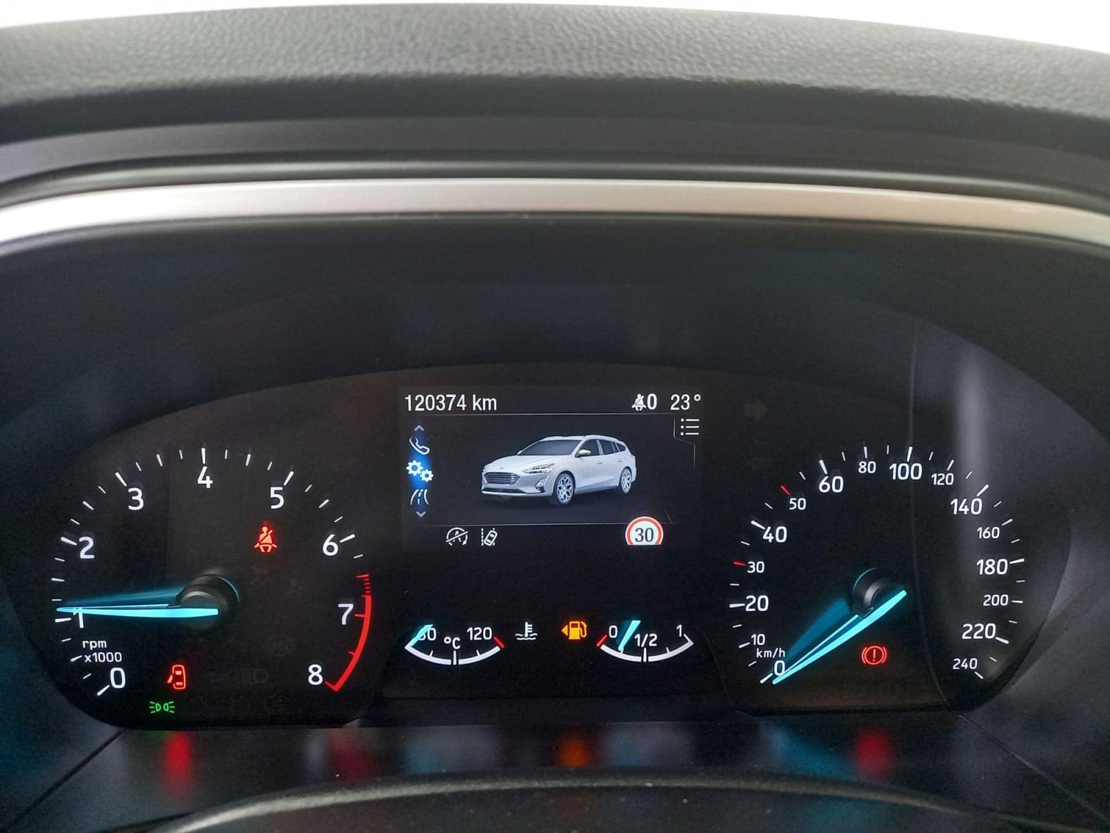 FORD FOCUS 1.0 EcoBoost Trend Edition Bus. (EU6.2) 17 