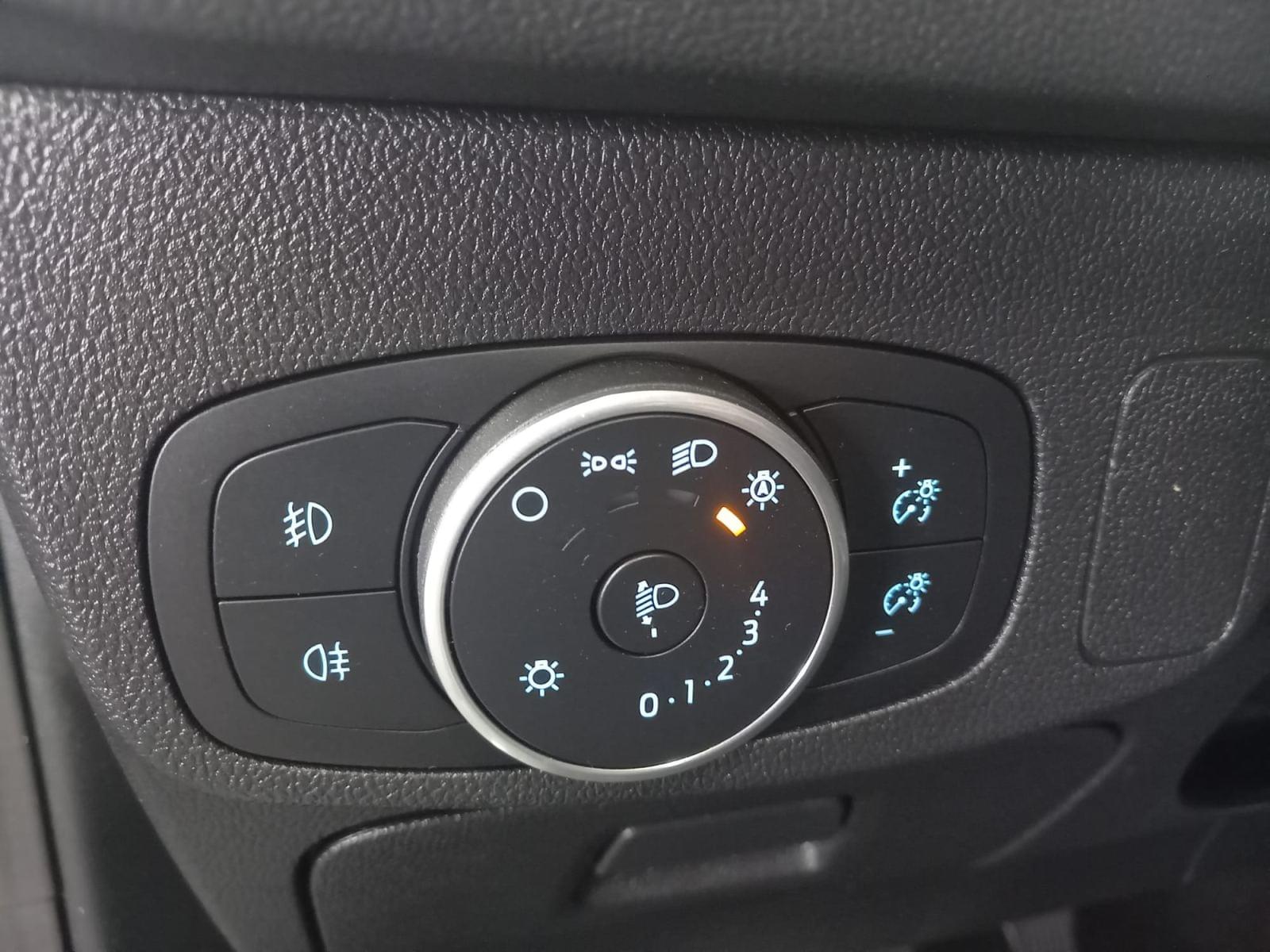 FORD FOCUS 1.0 EcoBoost Trend Edition Bus. (EU6.2) 19 