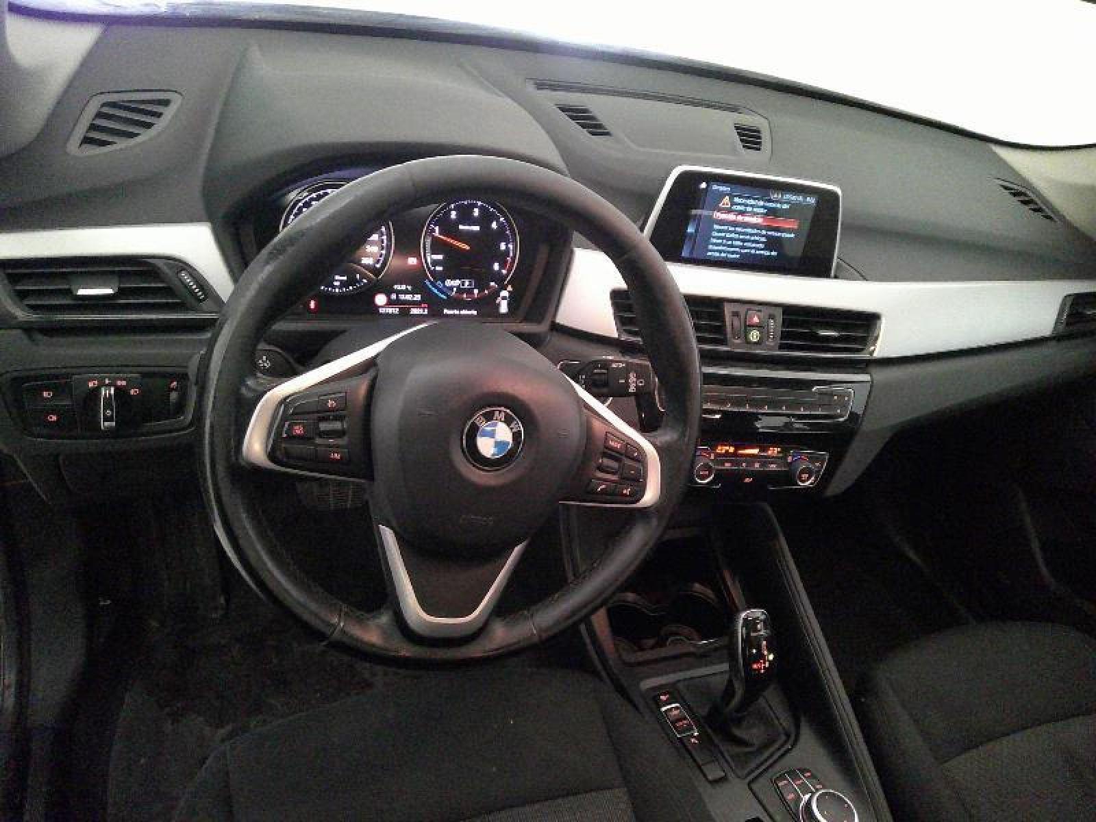 BMW X1 SDRIVE 18DA BUSINESS 6 