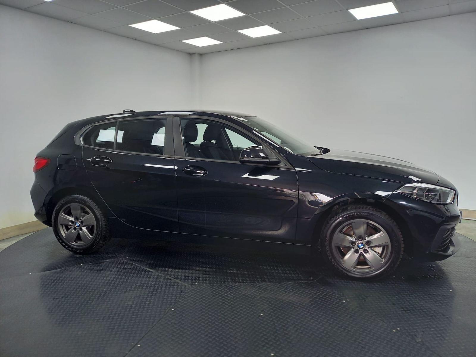 BMW SERIE 1 116 d AdBlue Model Advantage Business 7