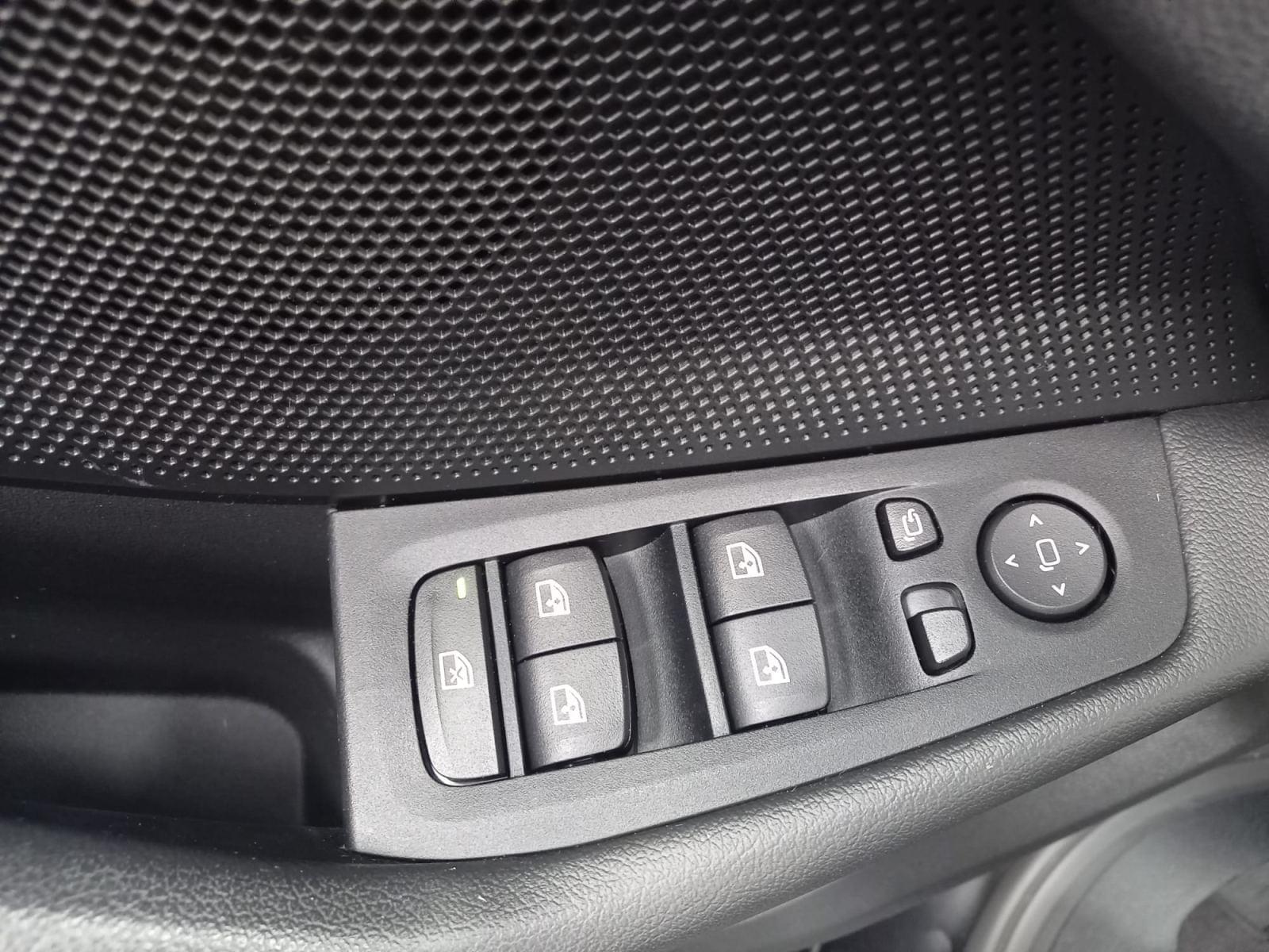 BMW SERIE 1 116 d AdBlue Model Advantage Business 20