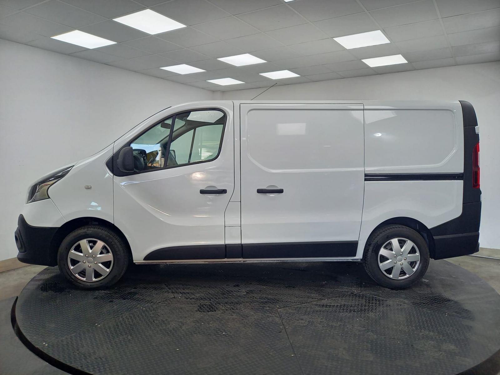 RENAULT TRAFIC FURGON 1.6 dCi 29 L1H1 Grand Confort 7