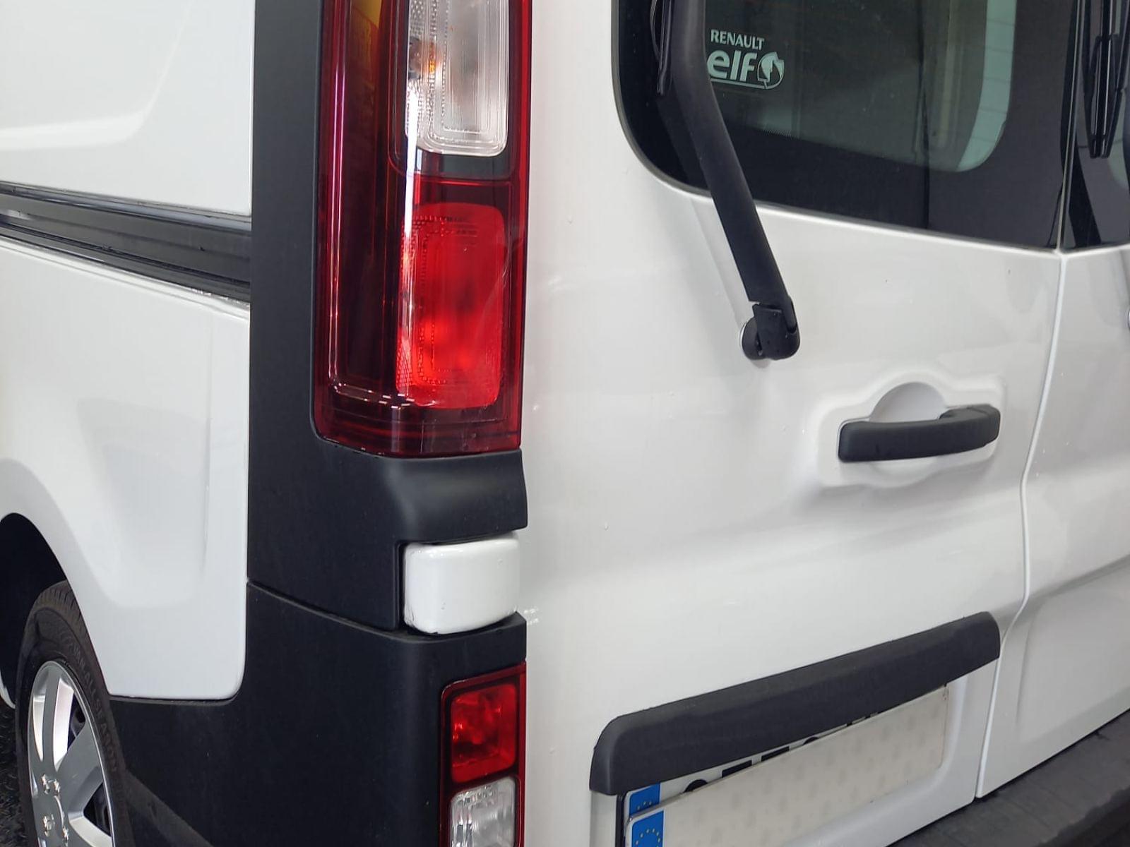 RENAULT TRAFIC FURGON 1.6 dCi 29 L1H1 Grand Confort 18