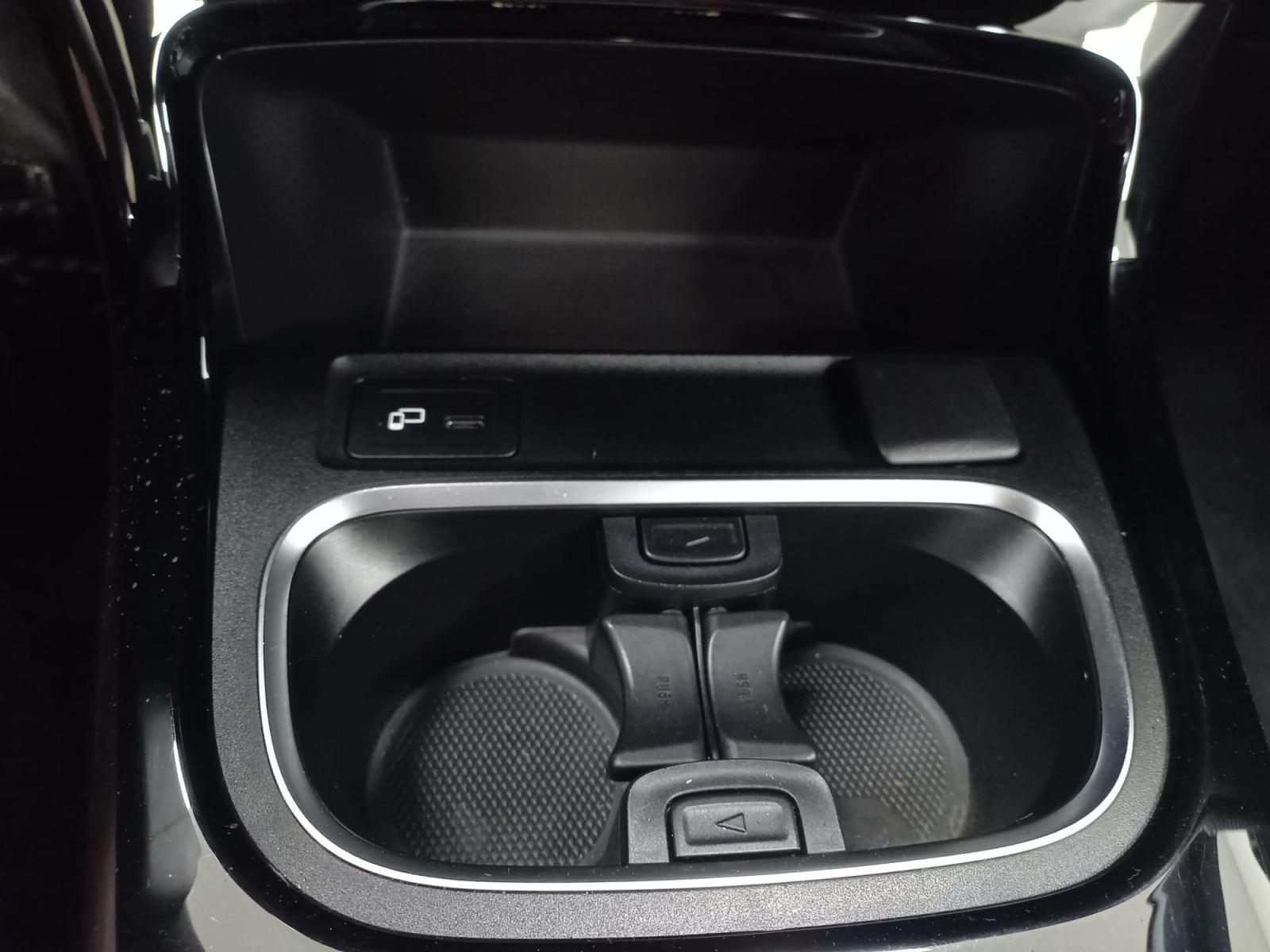 MERCEDES CLASE CLA SB 180 8 