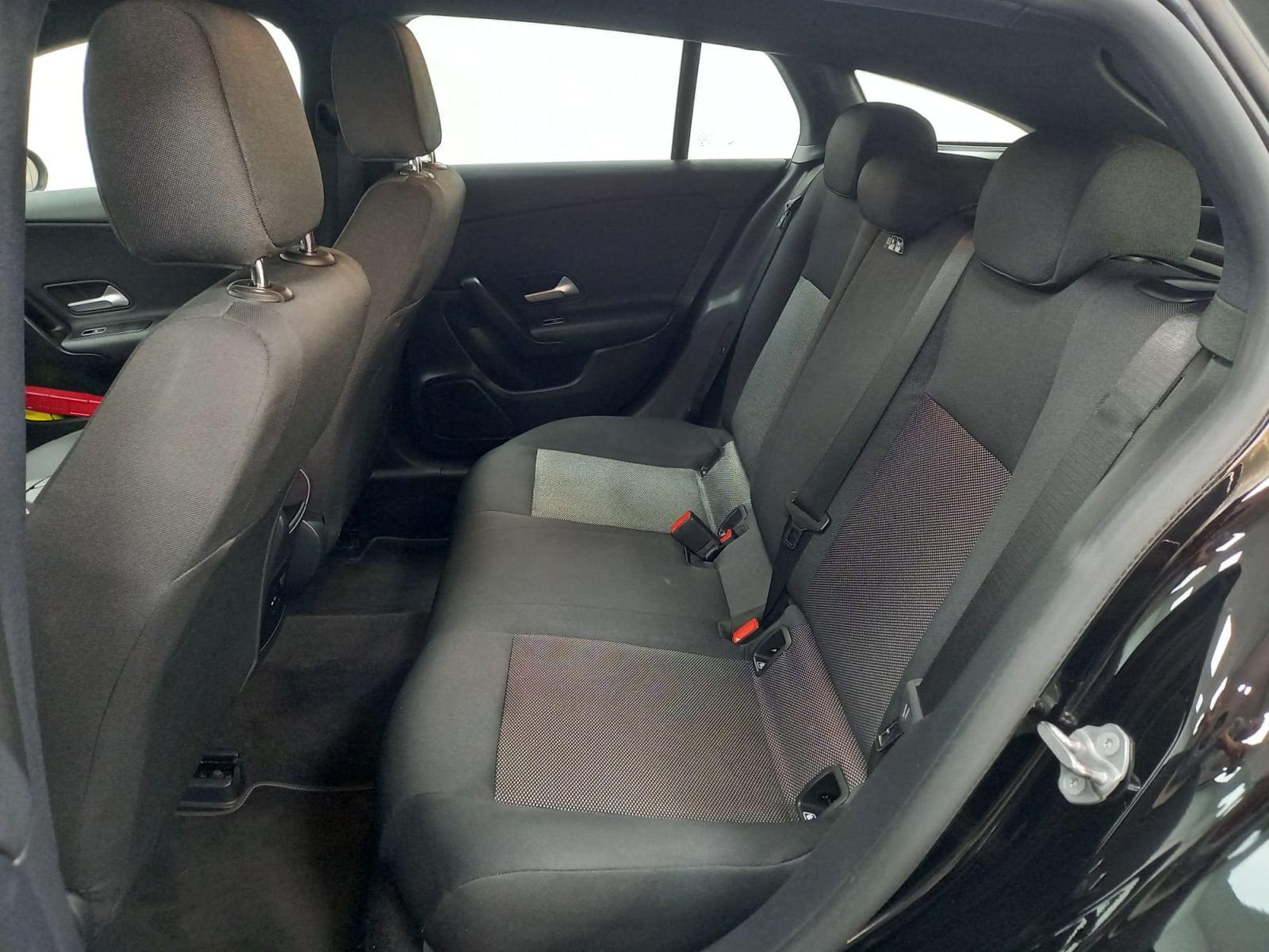 MERCEDES CLASE CLA SB 180 23 