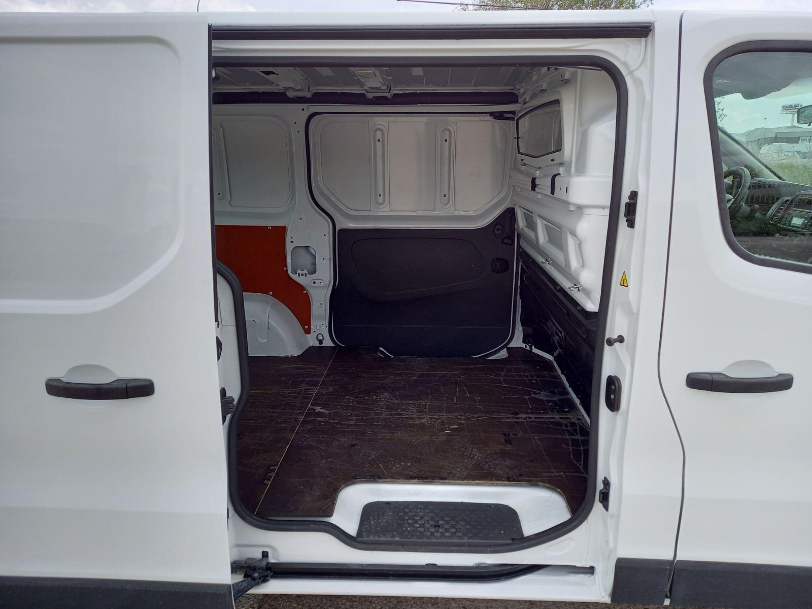 OPEL VIVARO 2700 1.6 CDTi L1H1 Edition (EU6) 19 