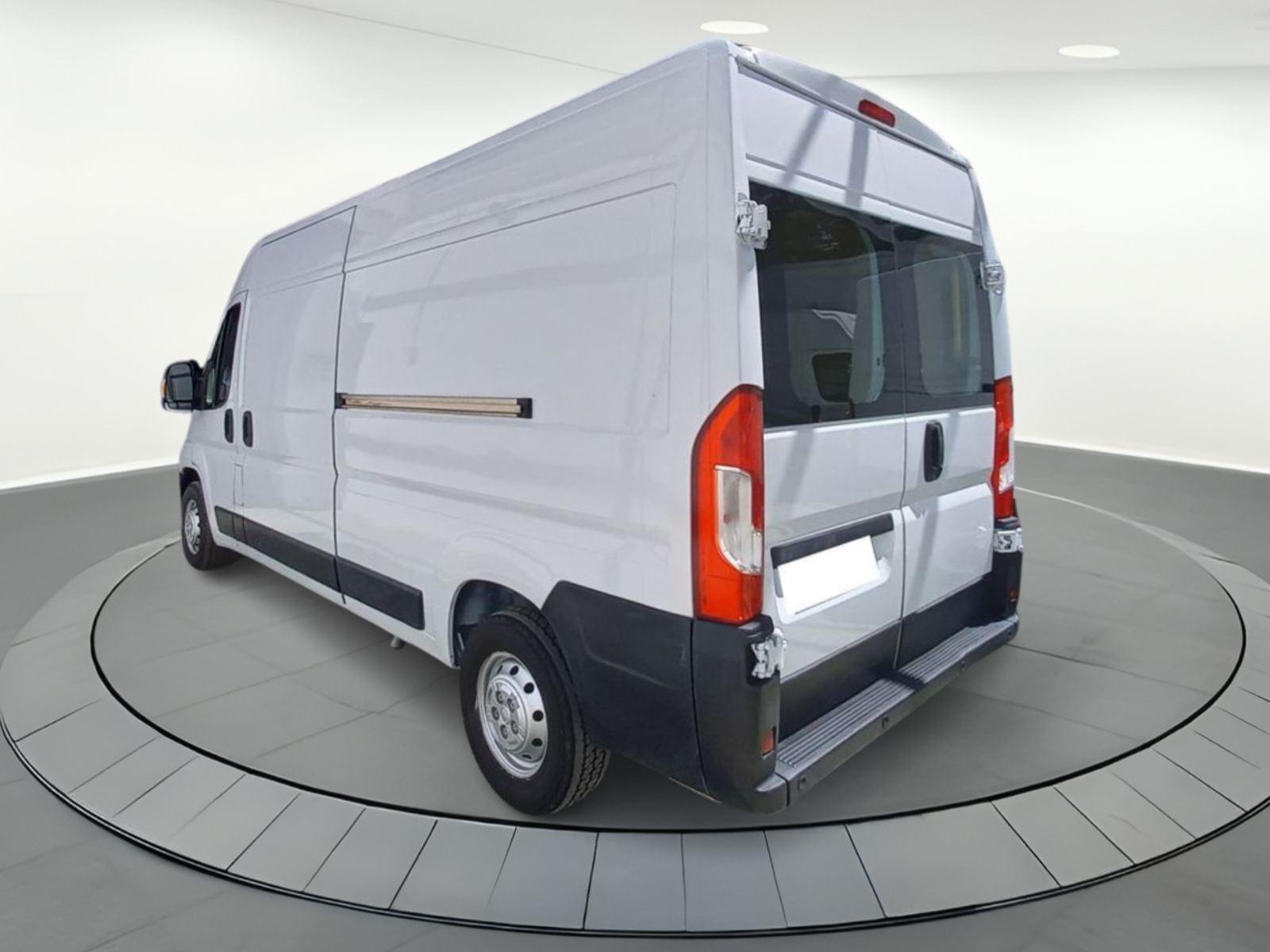 FIAT DUCATO FURGÓN 2.0 Mjet L3H2 (EU6) 3 