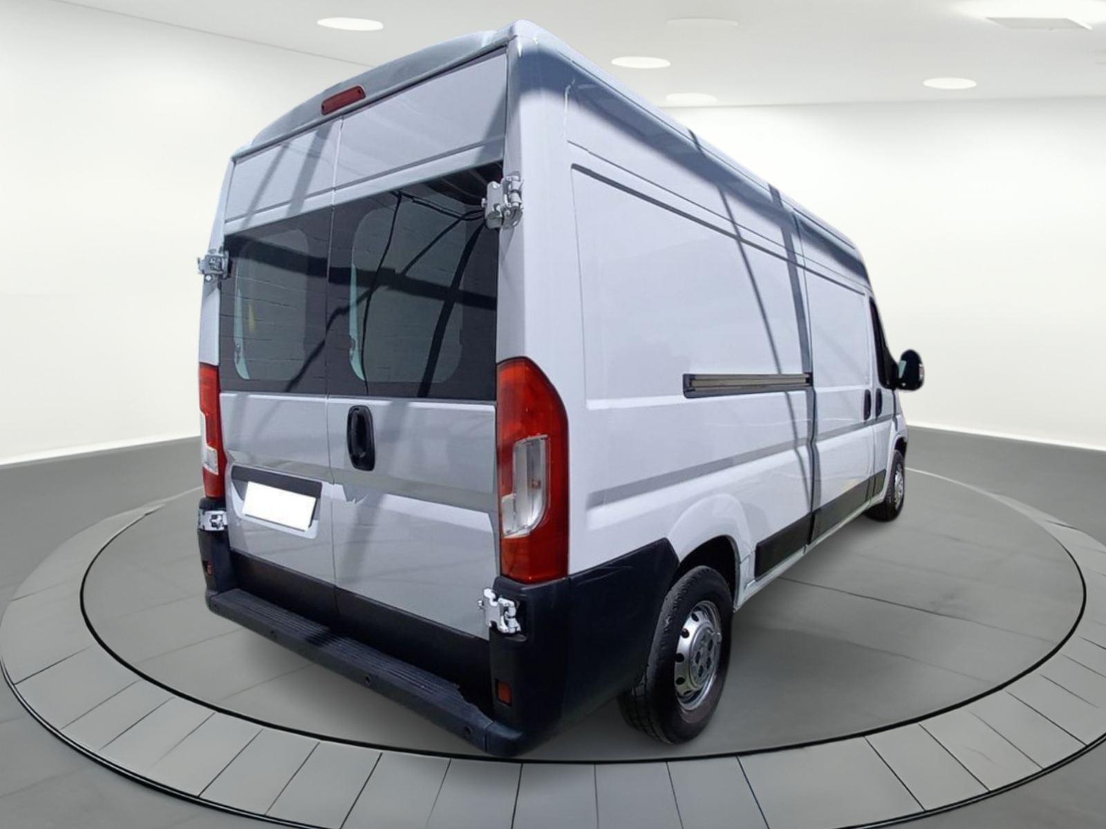 FIAT DUCATO FURGÓN 2.0 Mjet L3H2 (EU6) 4 