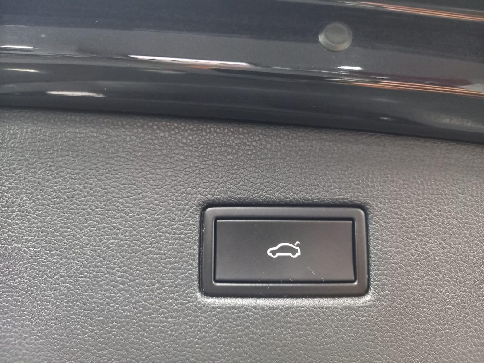 VOLKSWAGEN TIGUAN 2.0 TDi SCR Comfortline (EU6.2) Module 11 