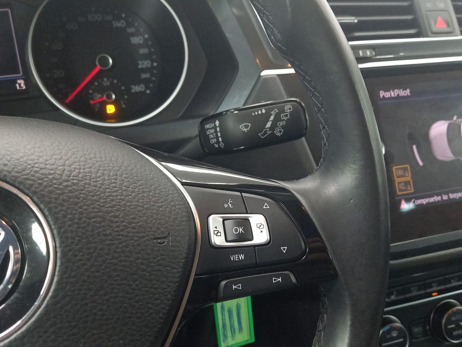 VOLKSWAGEN TIGUAN 2.0 TDi SCR Comfortline (EU6.2) Module 18 