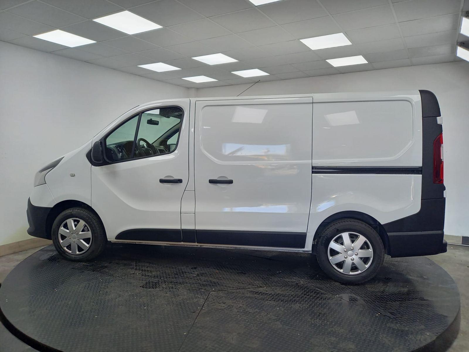 OPEL VIVARO 2700 1.6 CDTi L1H1 Edition (EU6) 7 